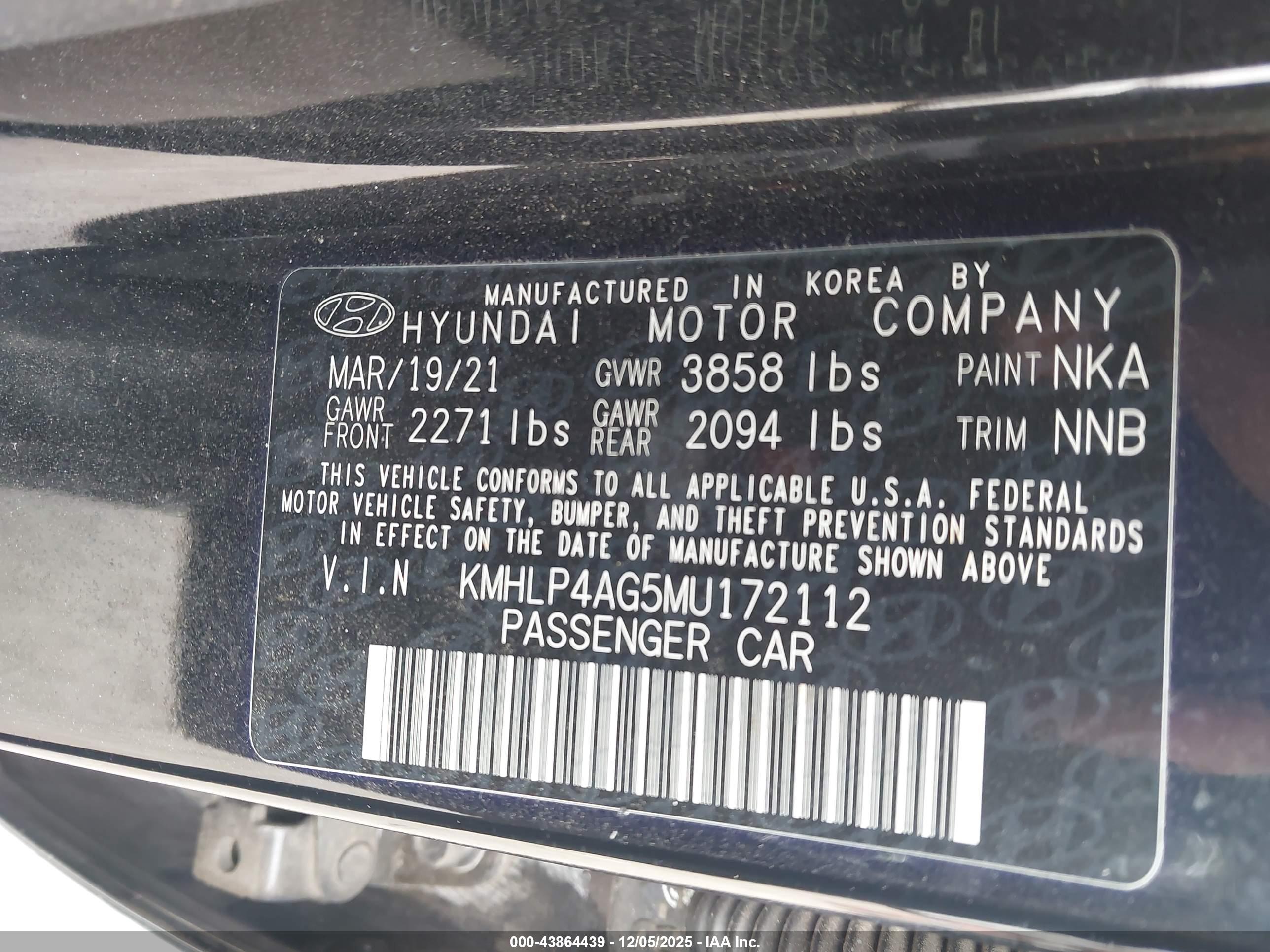 HYUNDAI ELANTRA image 9