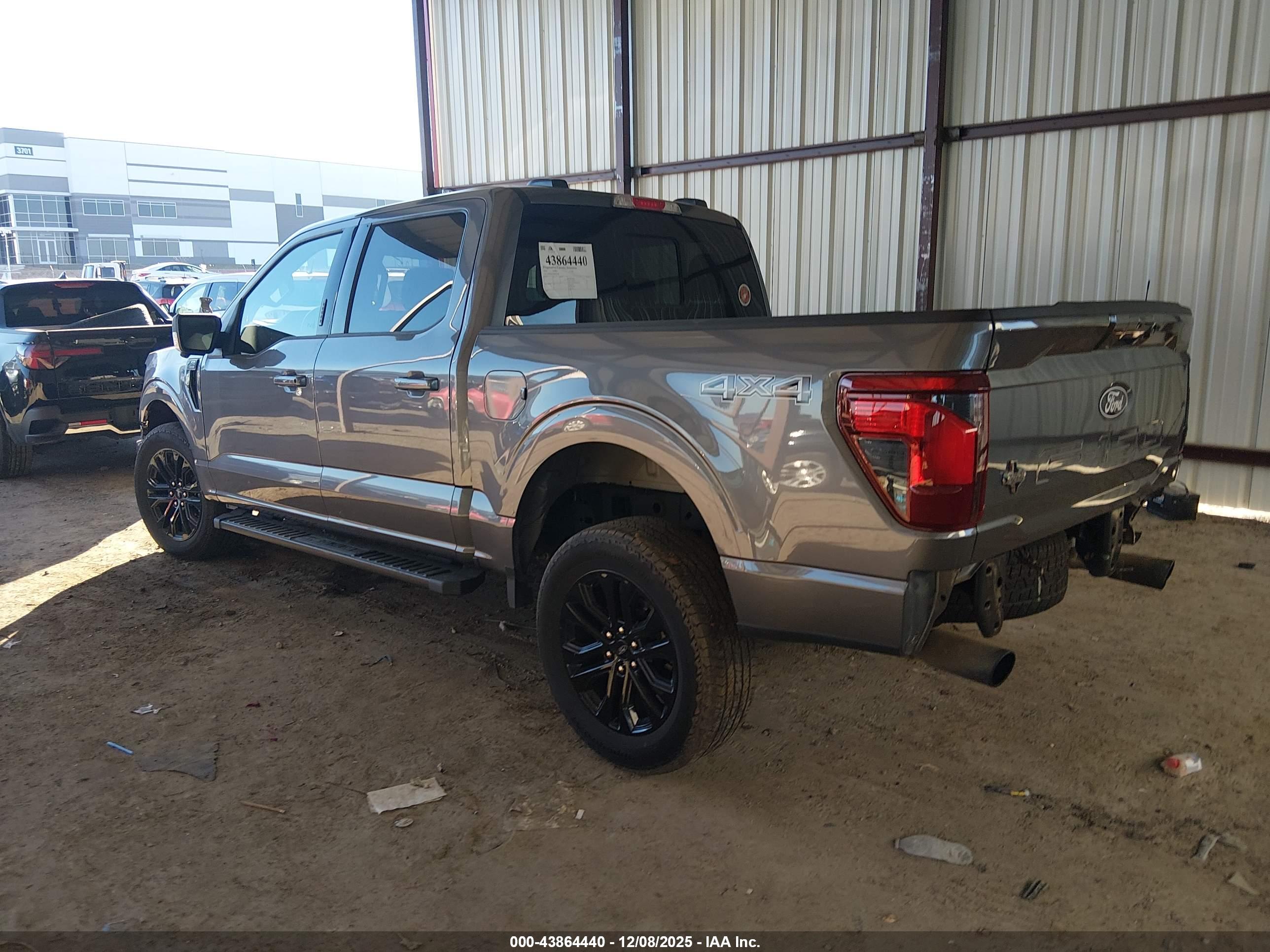 FORD F-150 image 3