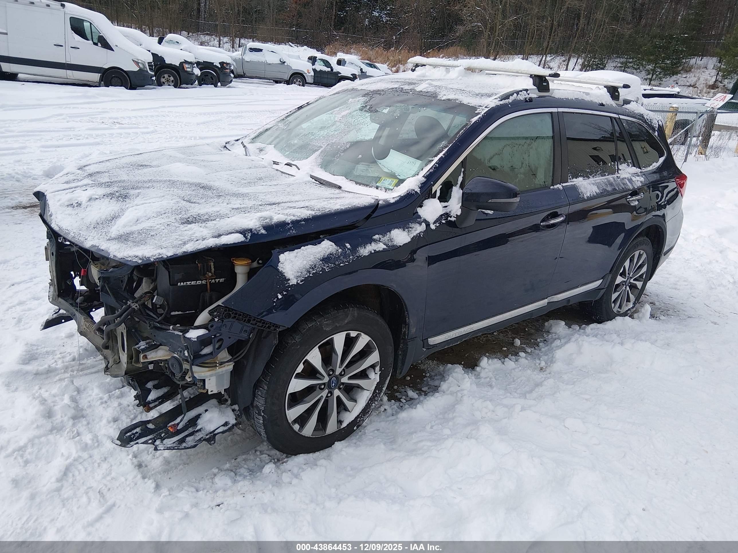 SUBARU OUTBACK image 2