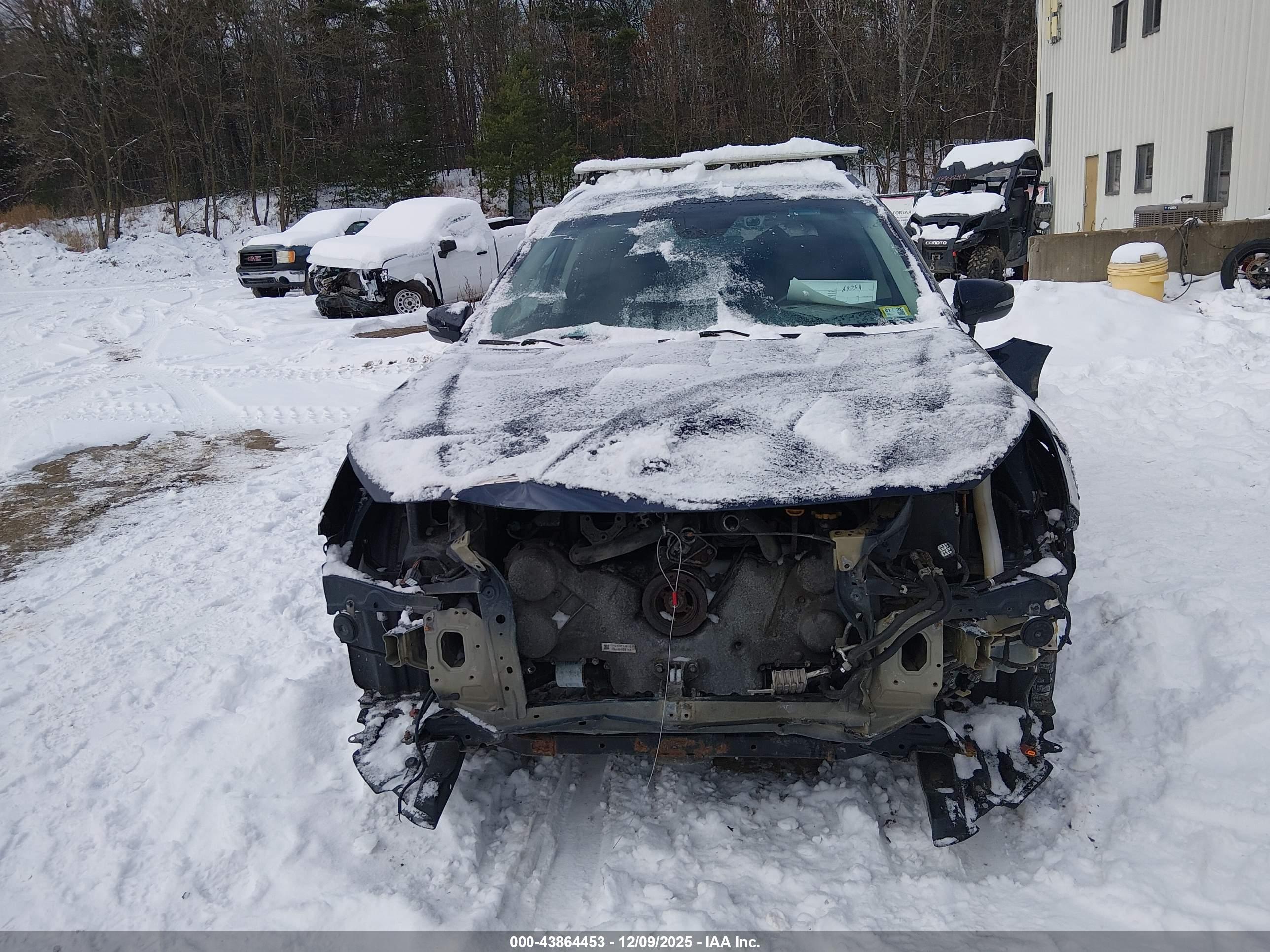 SUBARU OUTBACK image 6