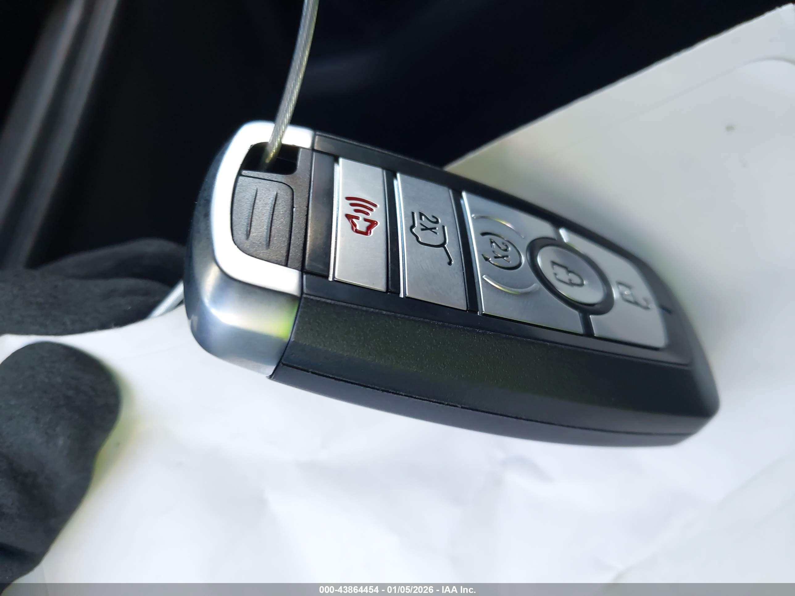 FORD EXPEDITION image 11