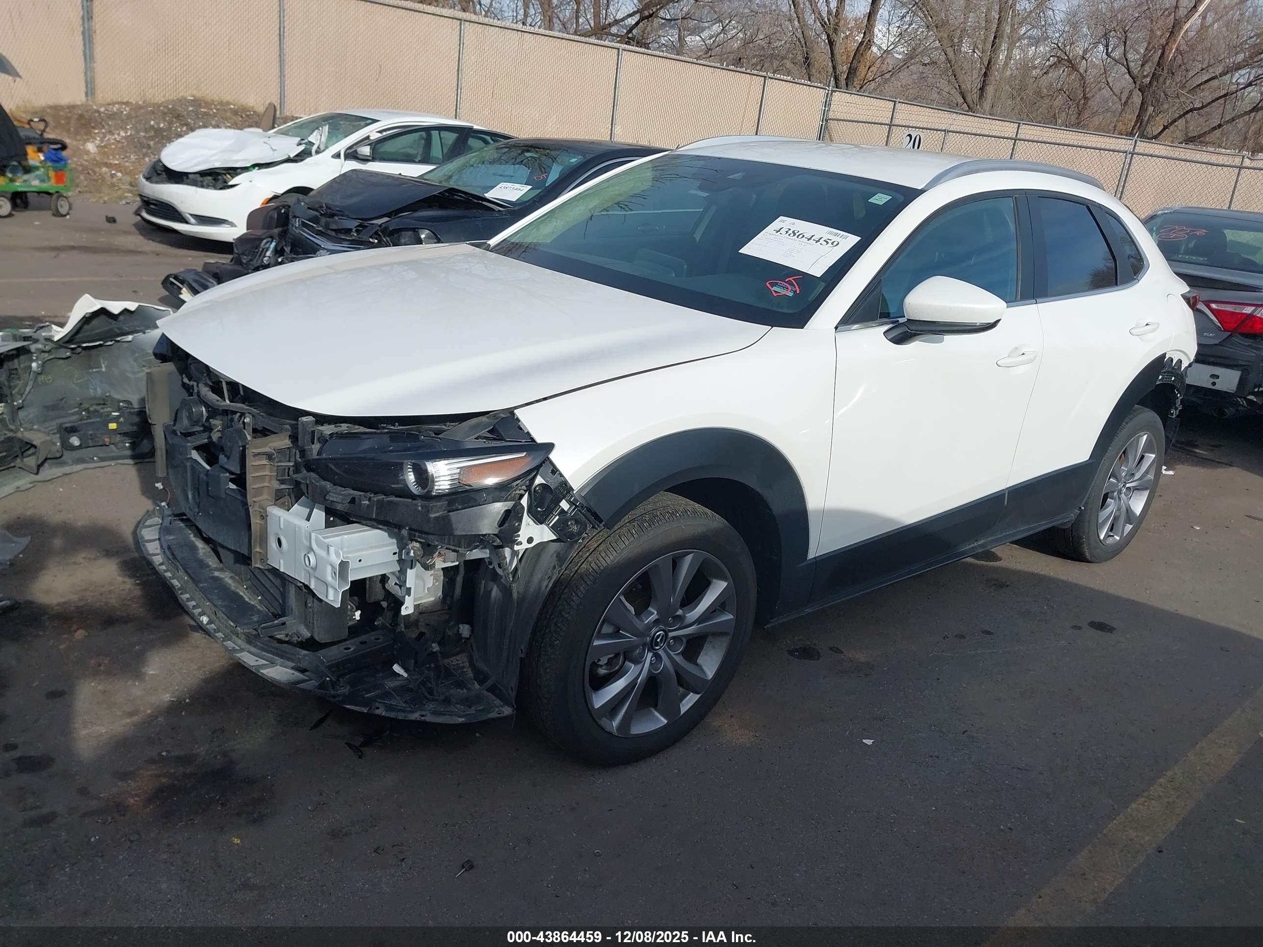 MAZDA CX-30 image 2