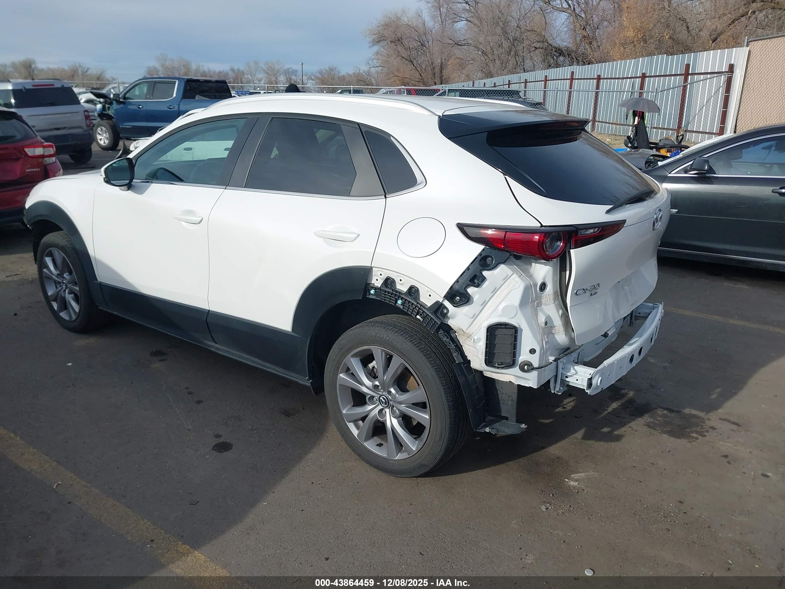 MAZDA CX-30 image 3