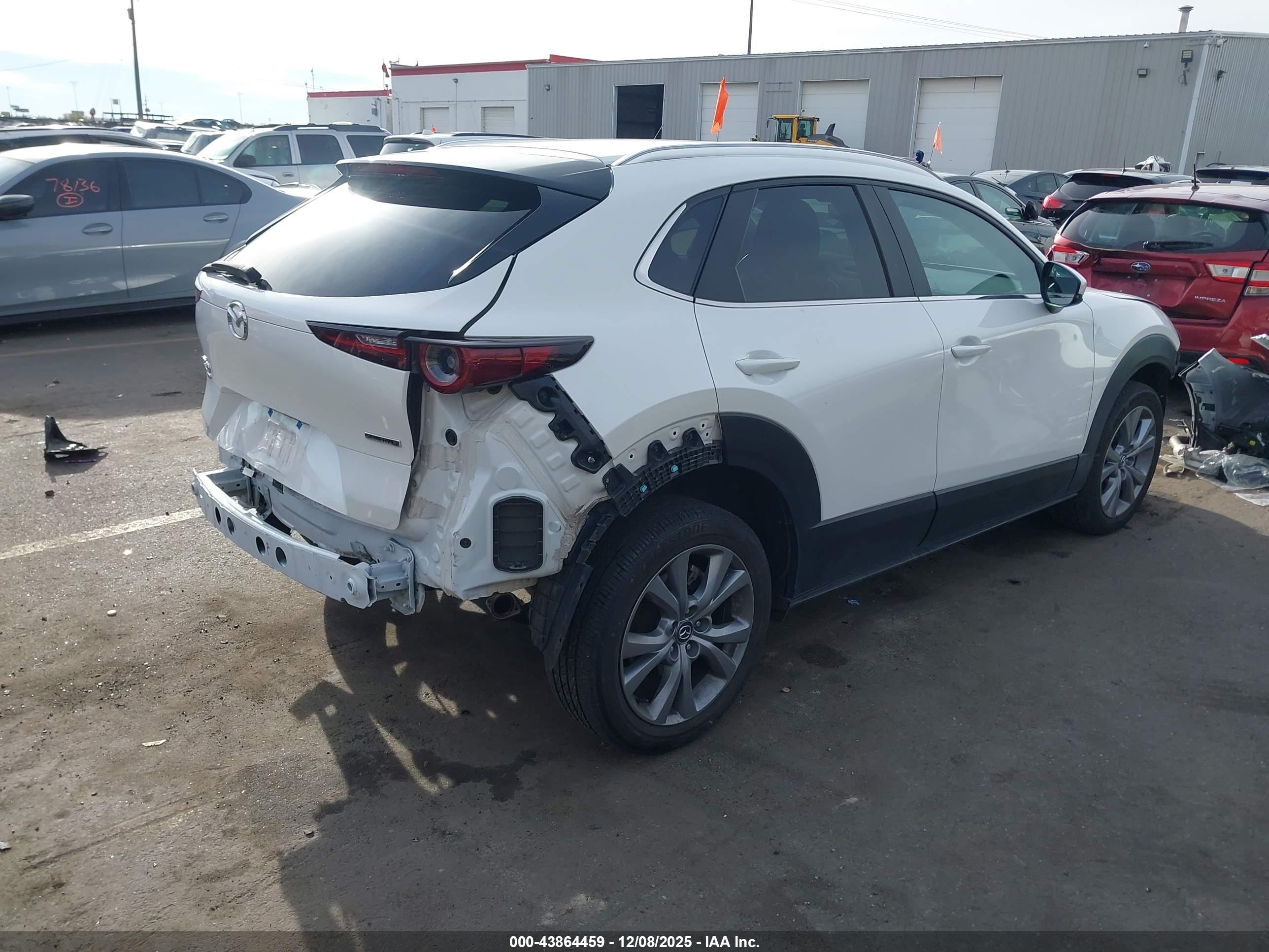 MAZDA CX-30 image 4