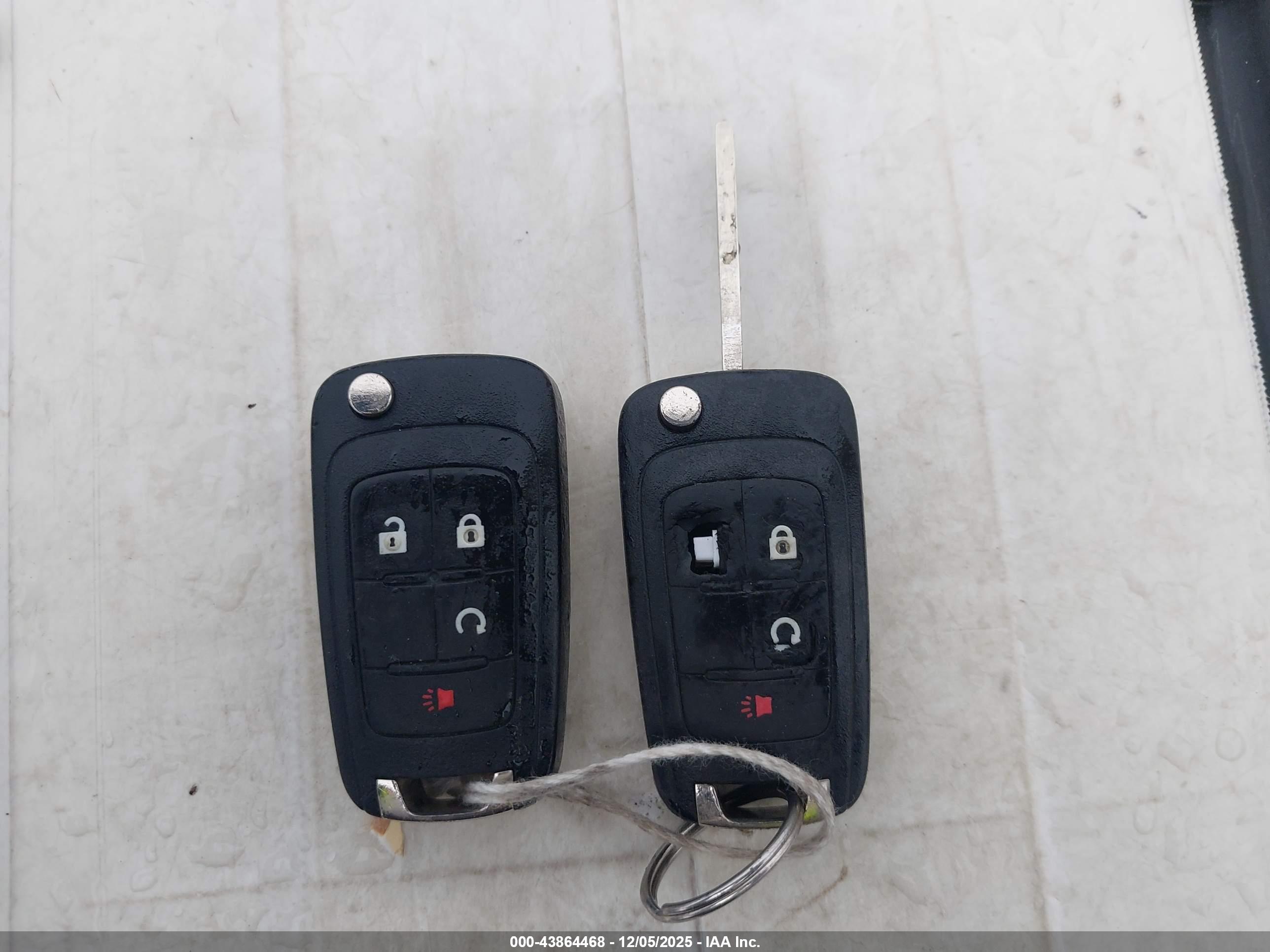 GMC TERRAIN image 11