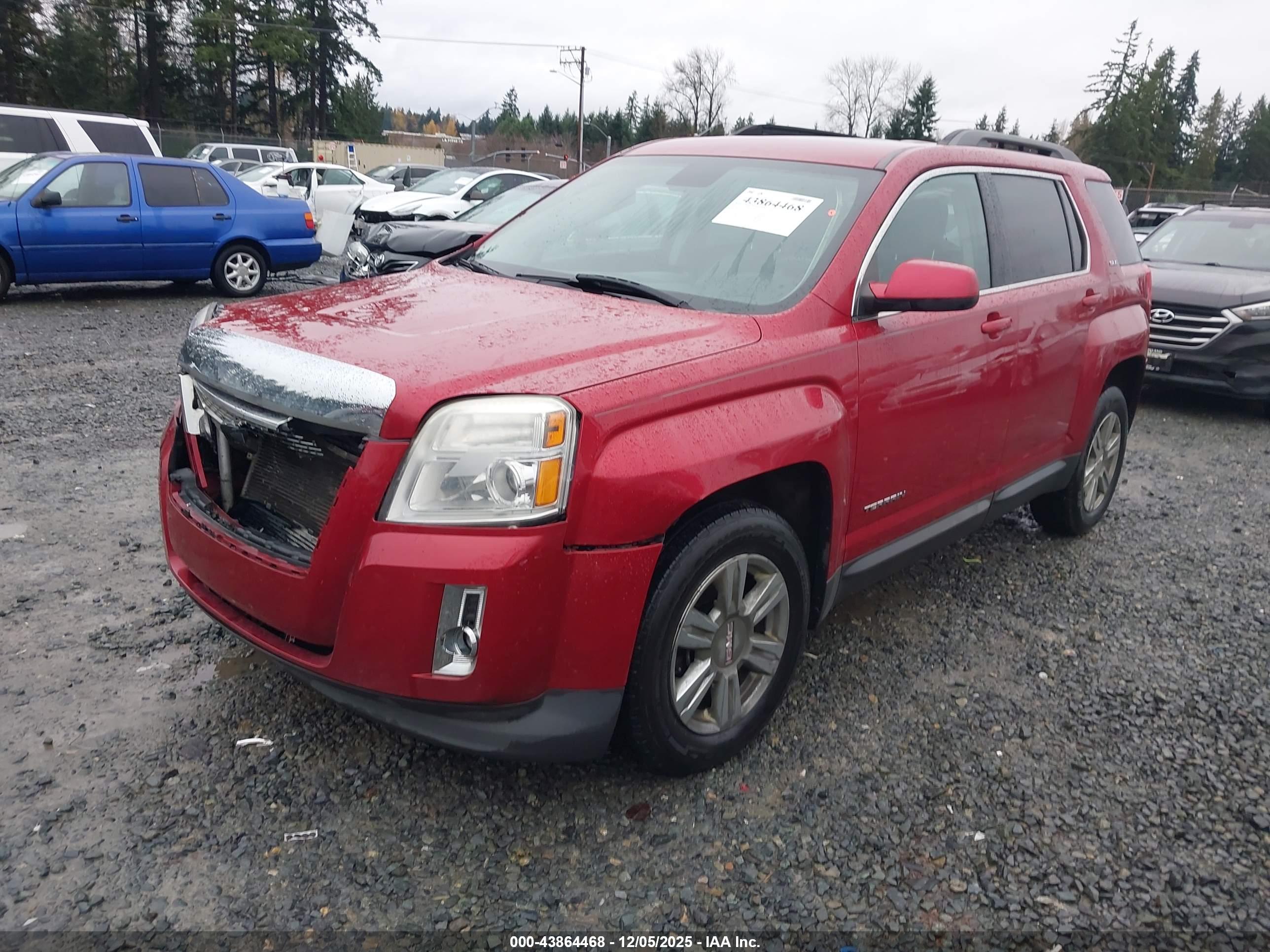 GMC TERRAIN image 2
