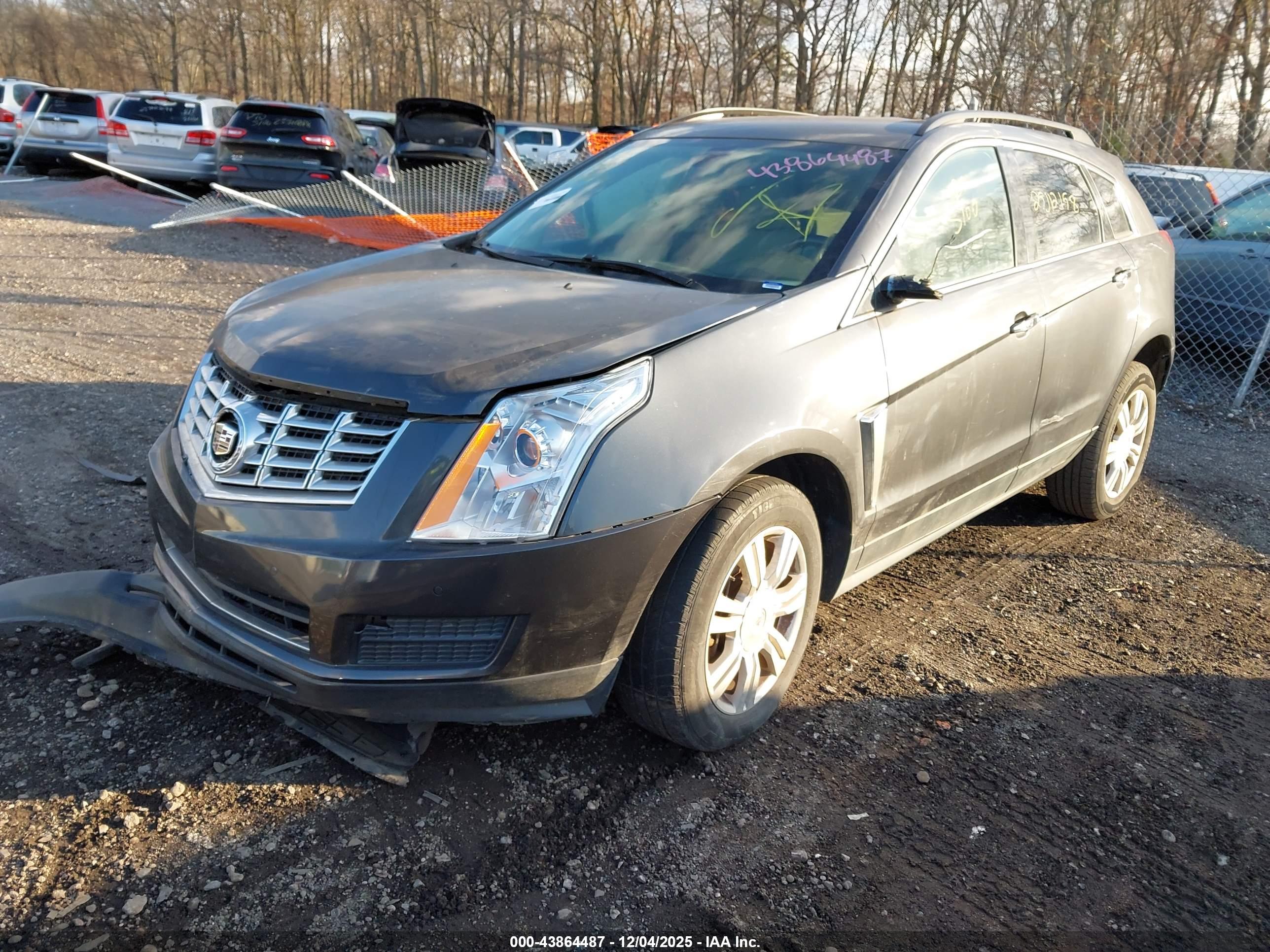 CADILLAC SRX image 2