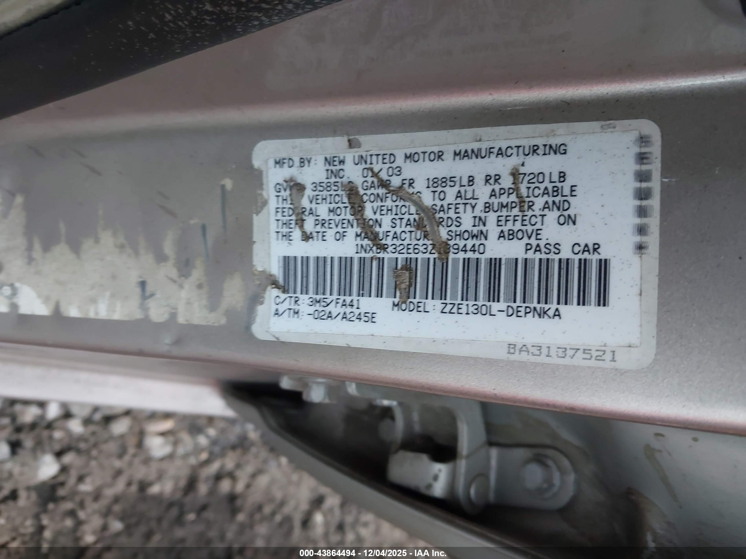 TOYOTA COROLLA image 9