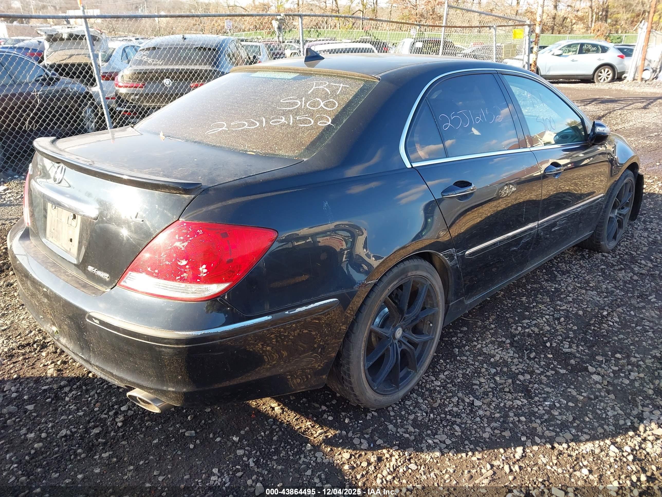 ACURA RL image 4