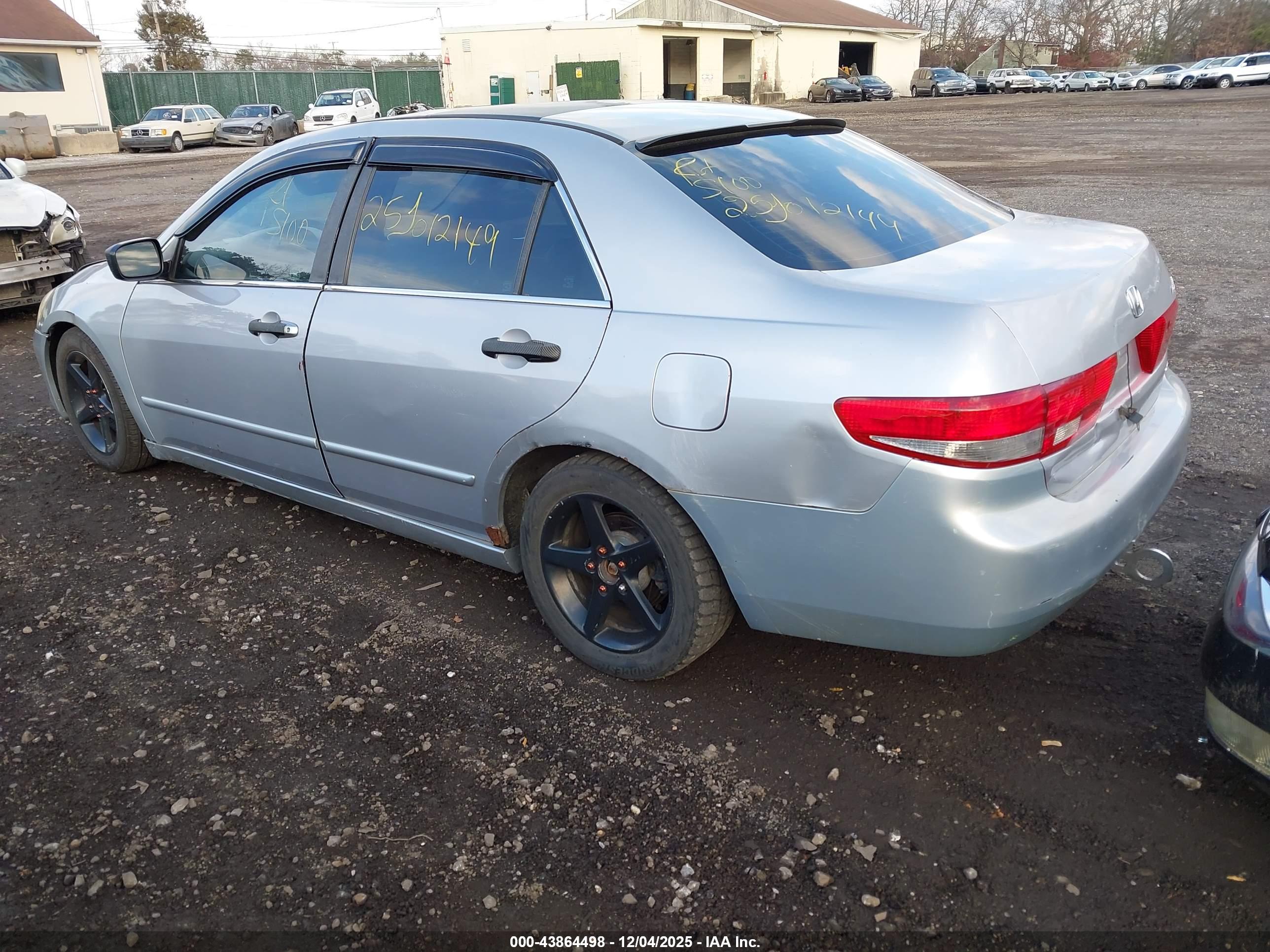 HONDA ACCORD image 3