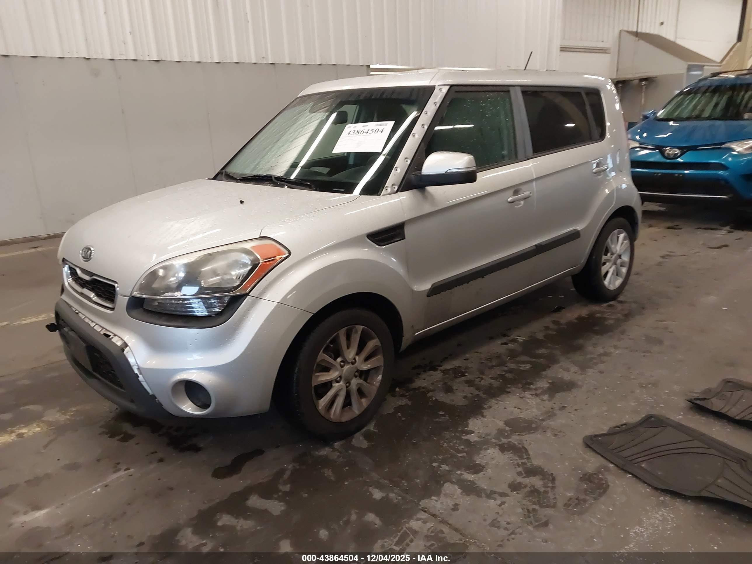 KIA SOUL image 2