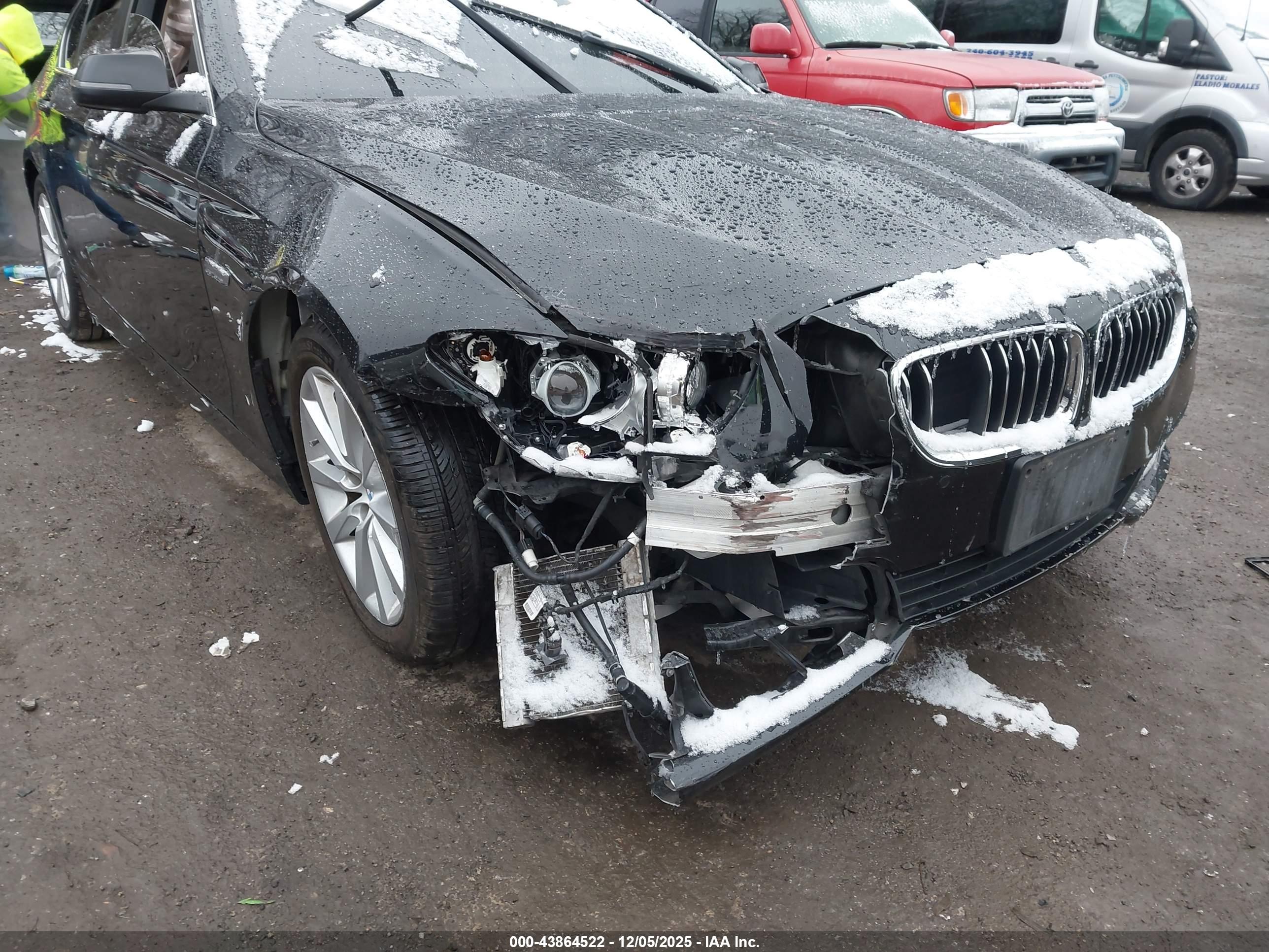 BMW 535I image 6