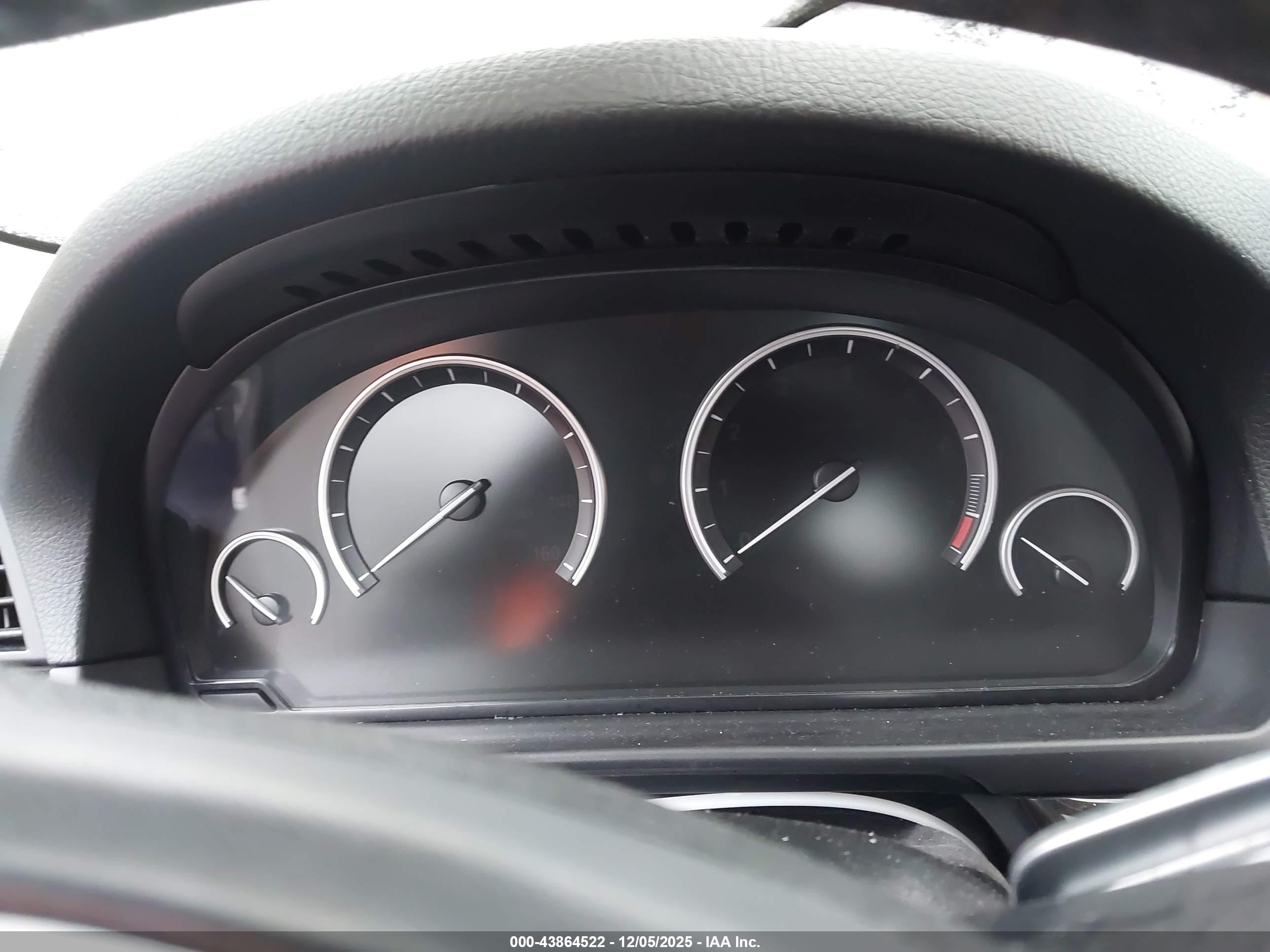 BMW 535I image 7