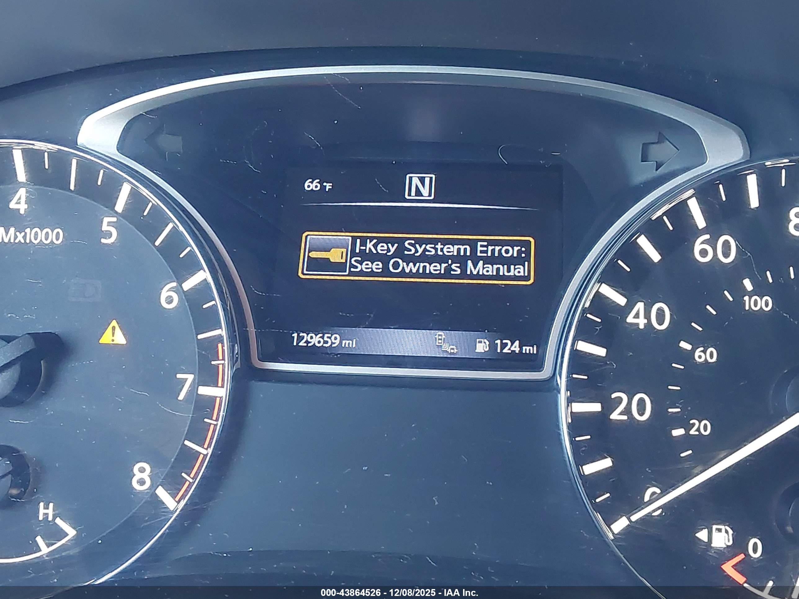 NISSAN PATHFINDER image 7