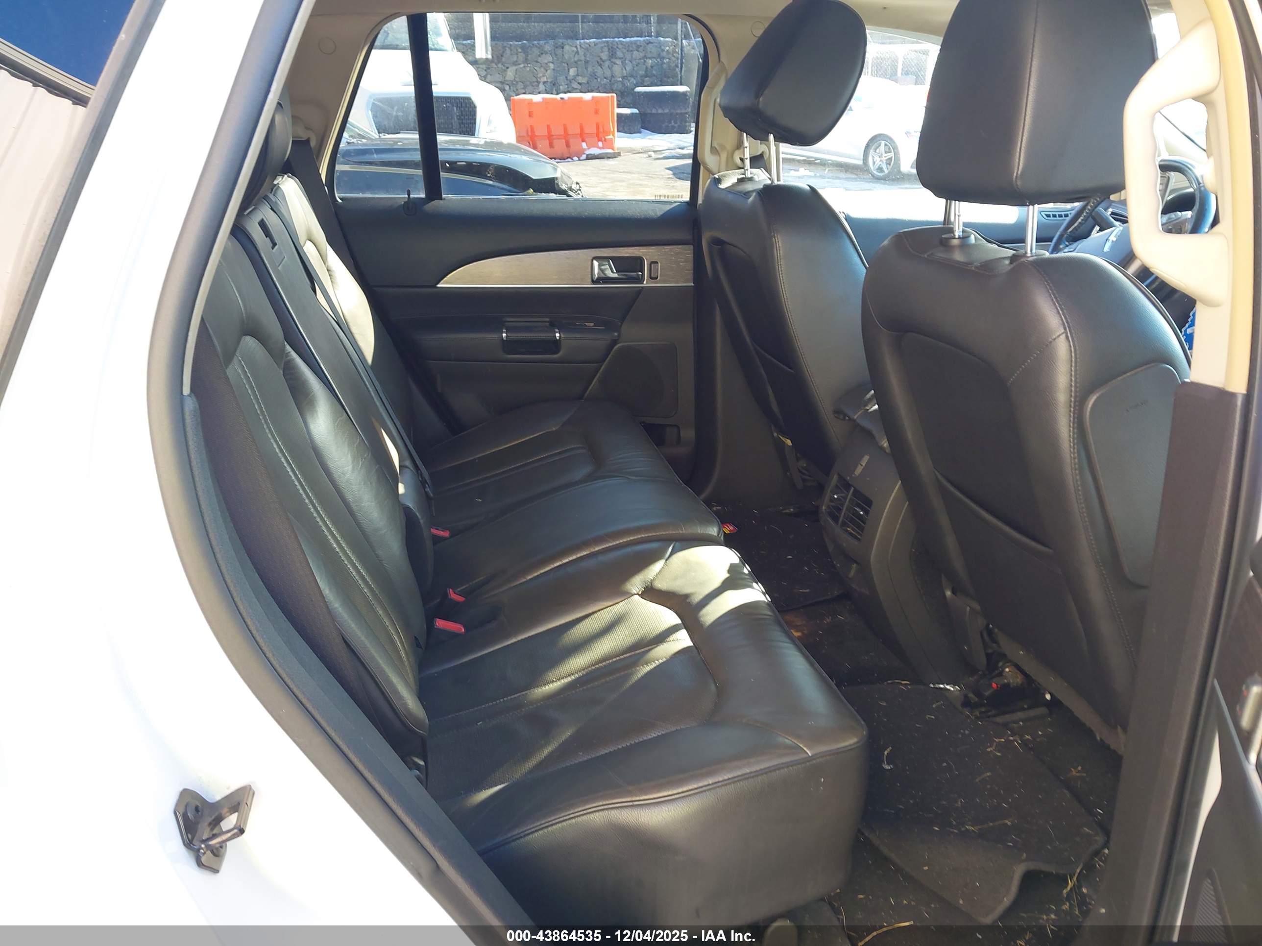 LINCOLN MKX image 8