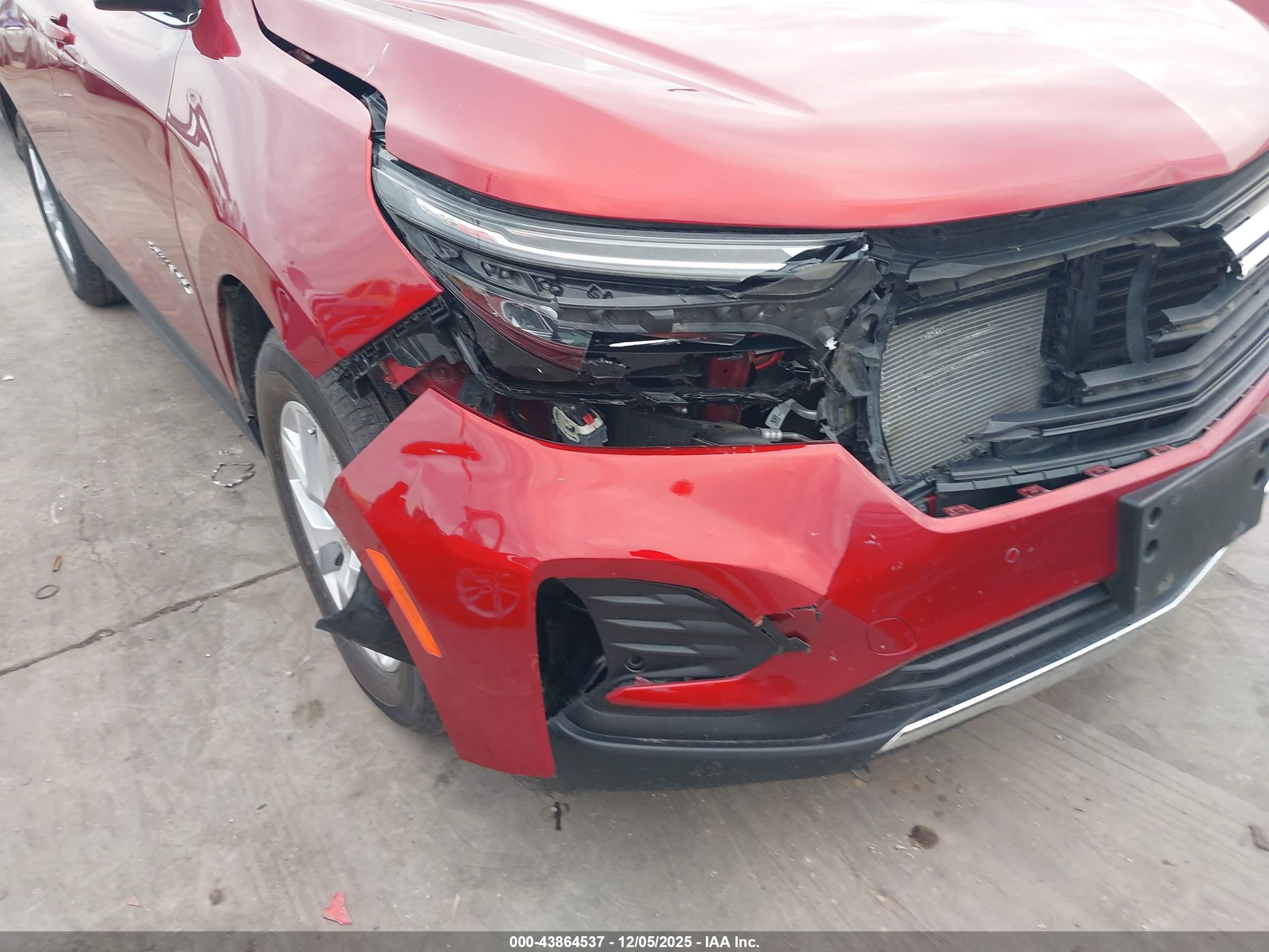 CHEVROLET EQUINOX image 6