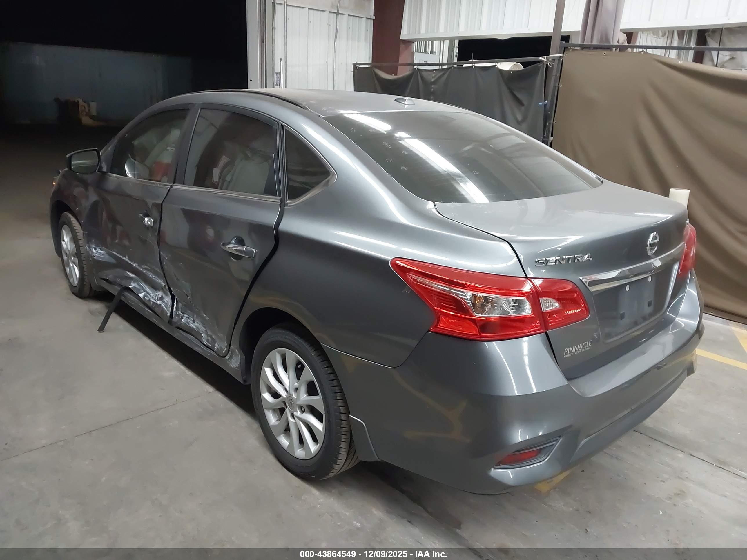 NISSAN SENTRA image 3