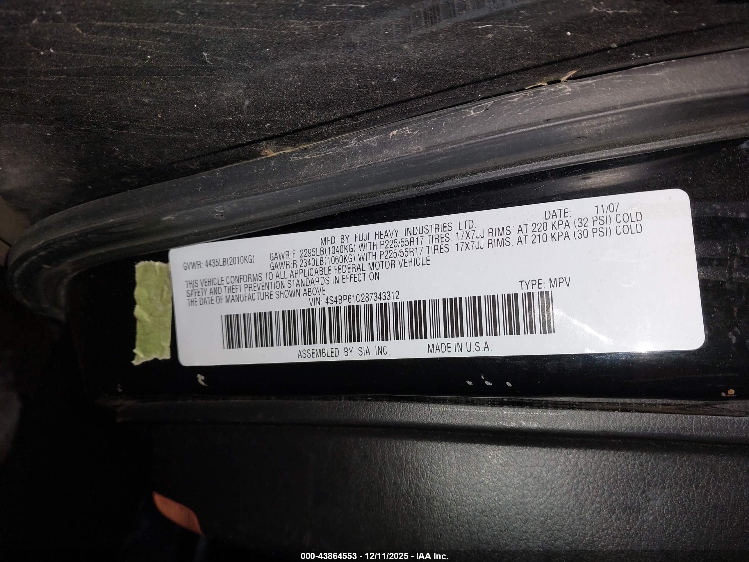 SUBARU OUTBACK image 9