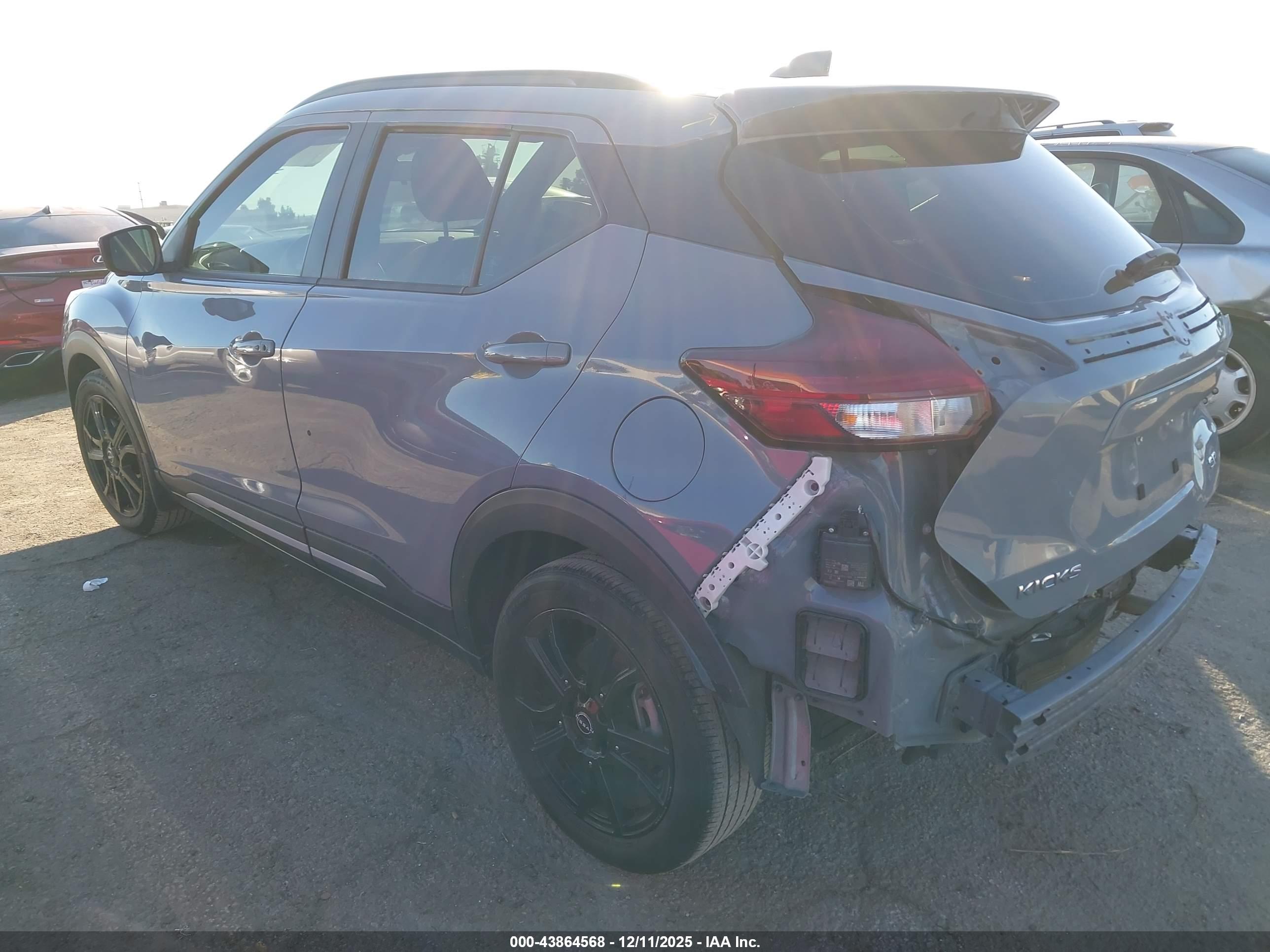 NISSAN KICKS image 3