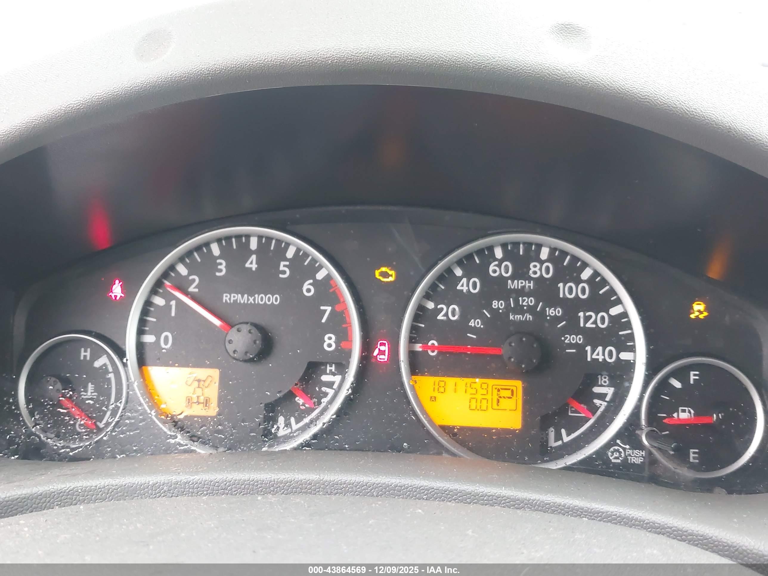 NISSAN FRONTIER image 7
