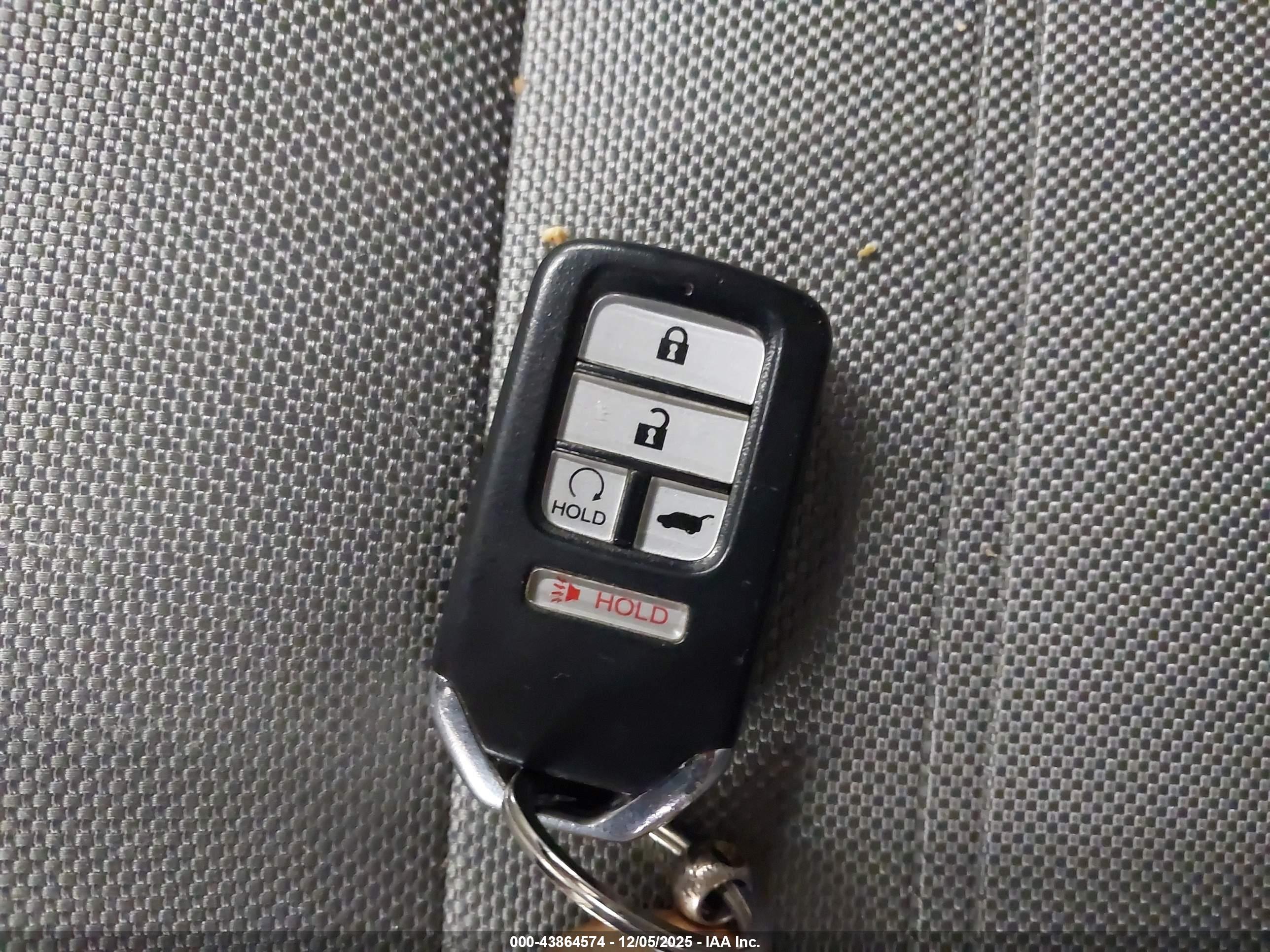 HONDA CR-V image 11