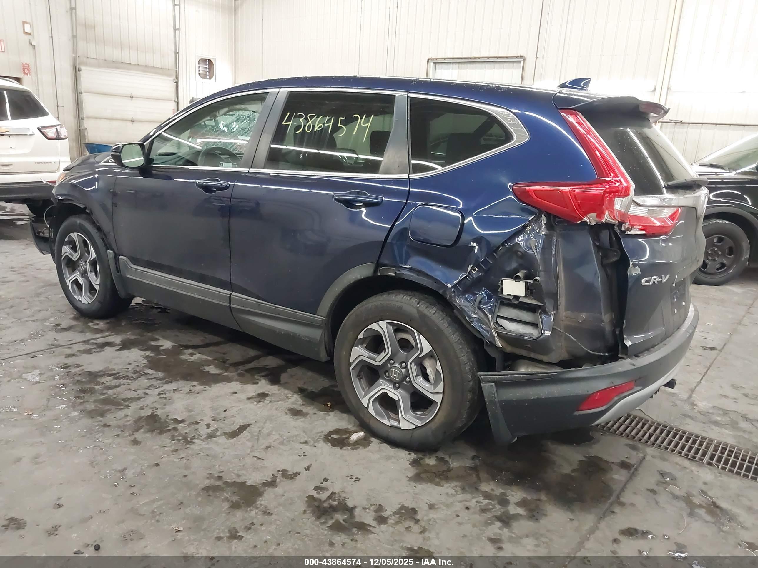 HONDA CR-V image 3