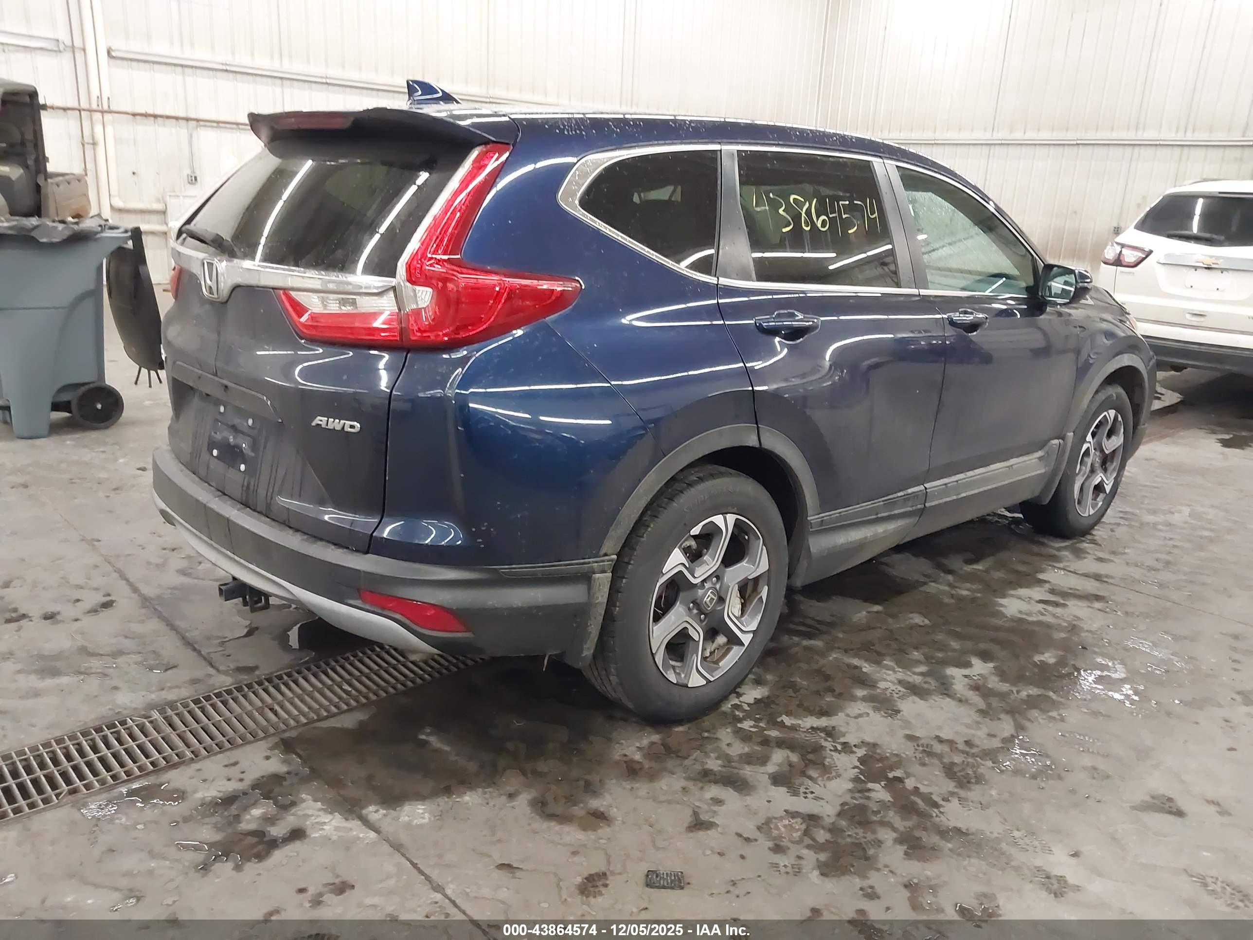 HONDA CR-V image 4