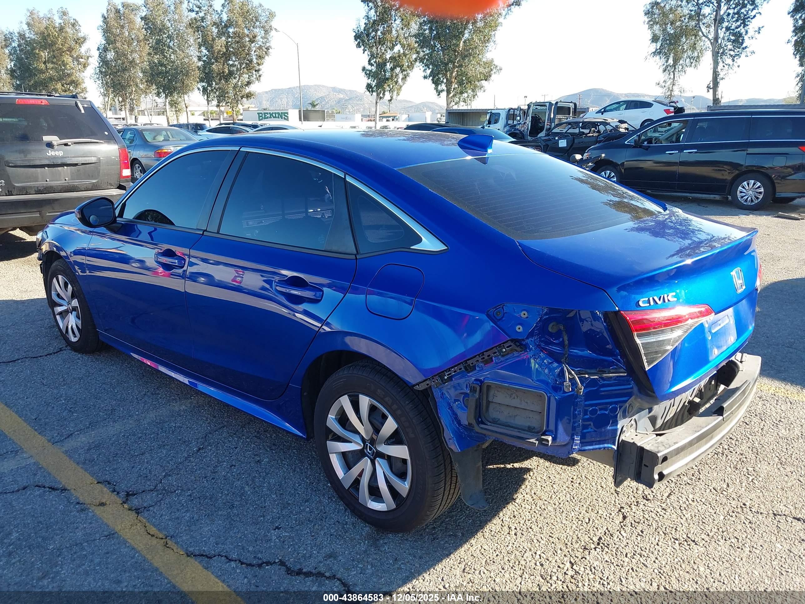 HONDA CIVIC image 3