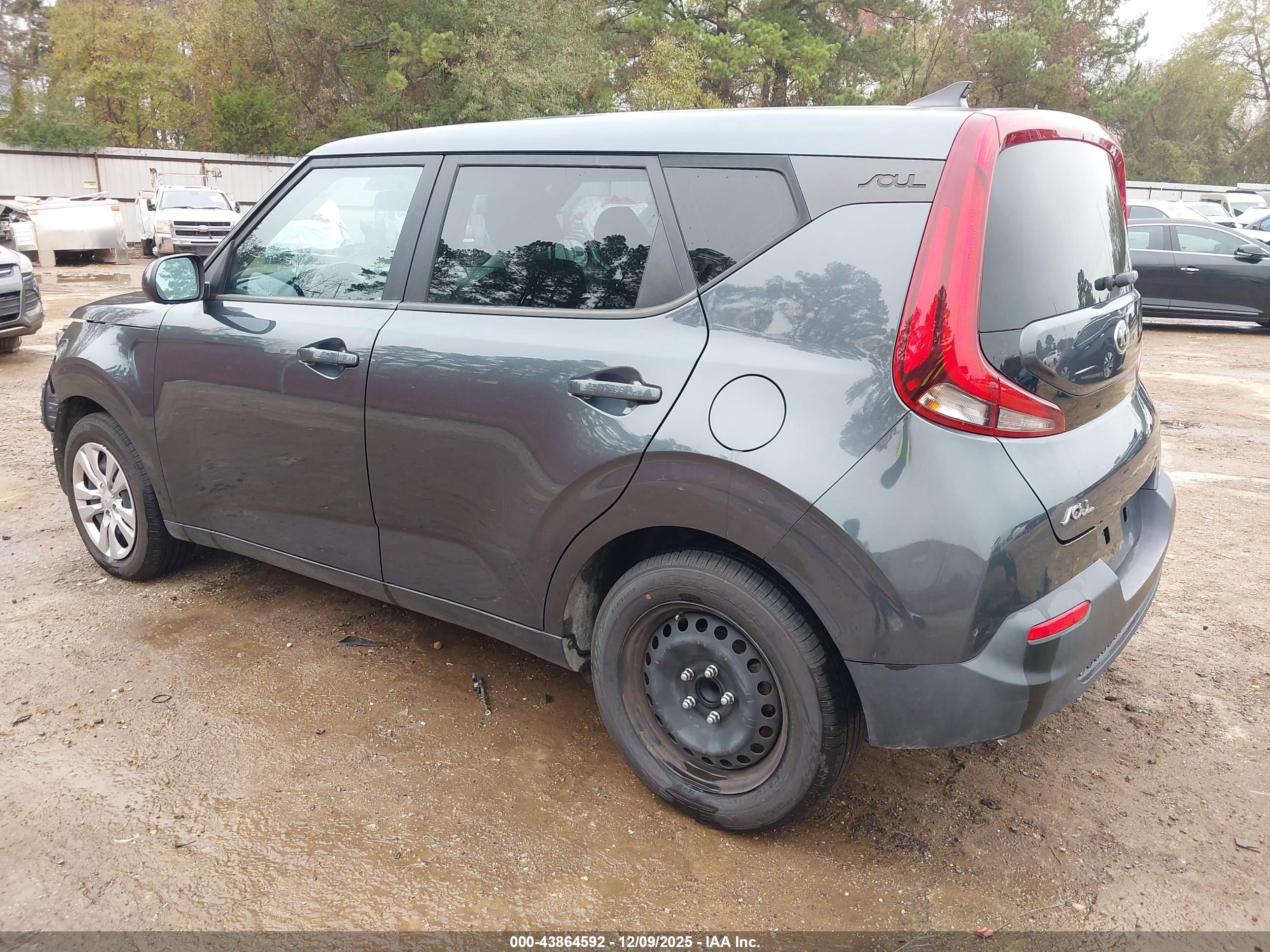KIA SOUL image 3