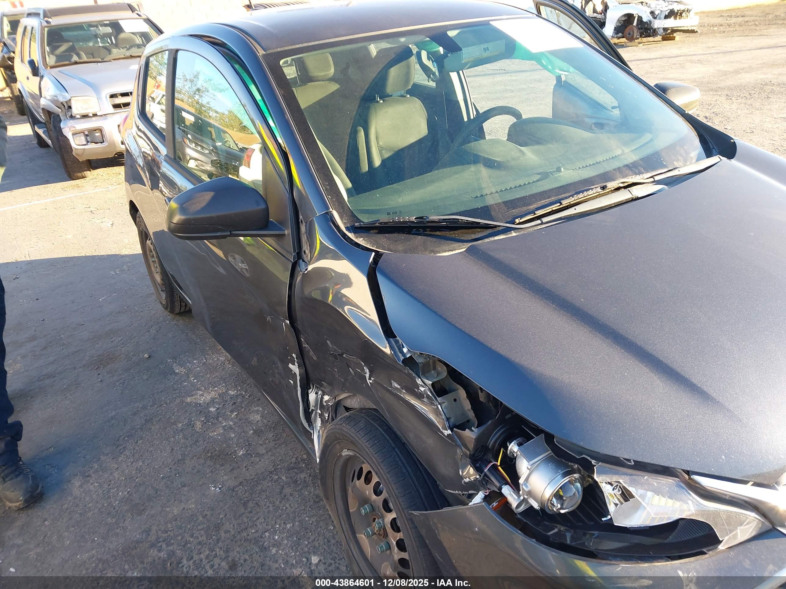 CHEVROLET SPARK image 6