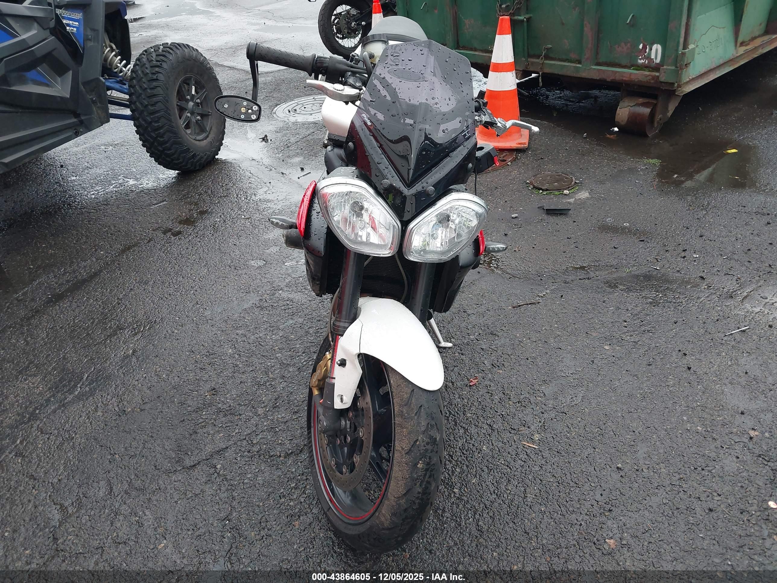 TRIUMPH MOTORCYCLE image 5