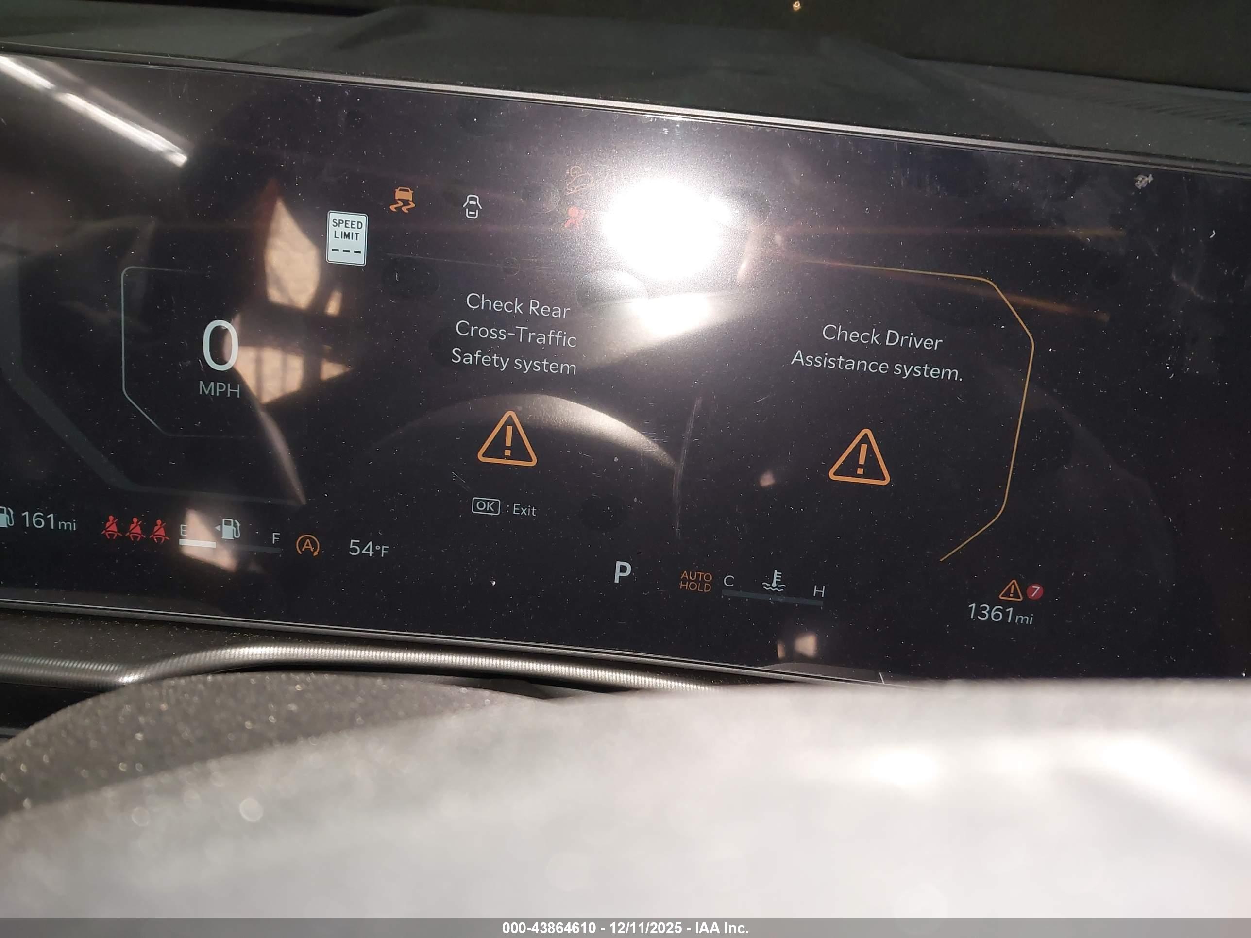 KIA SPORTAGE image 7