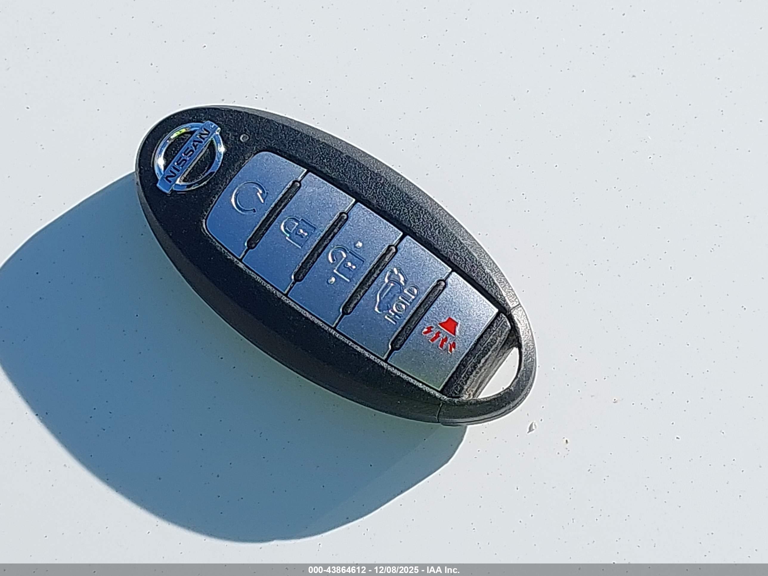 NISSAN PATHFINDER image 11