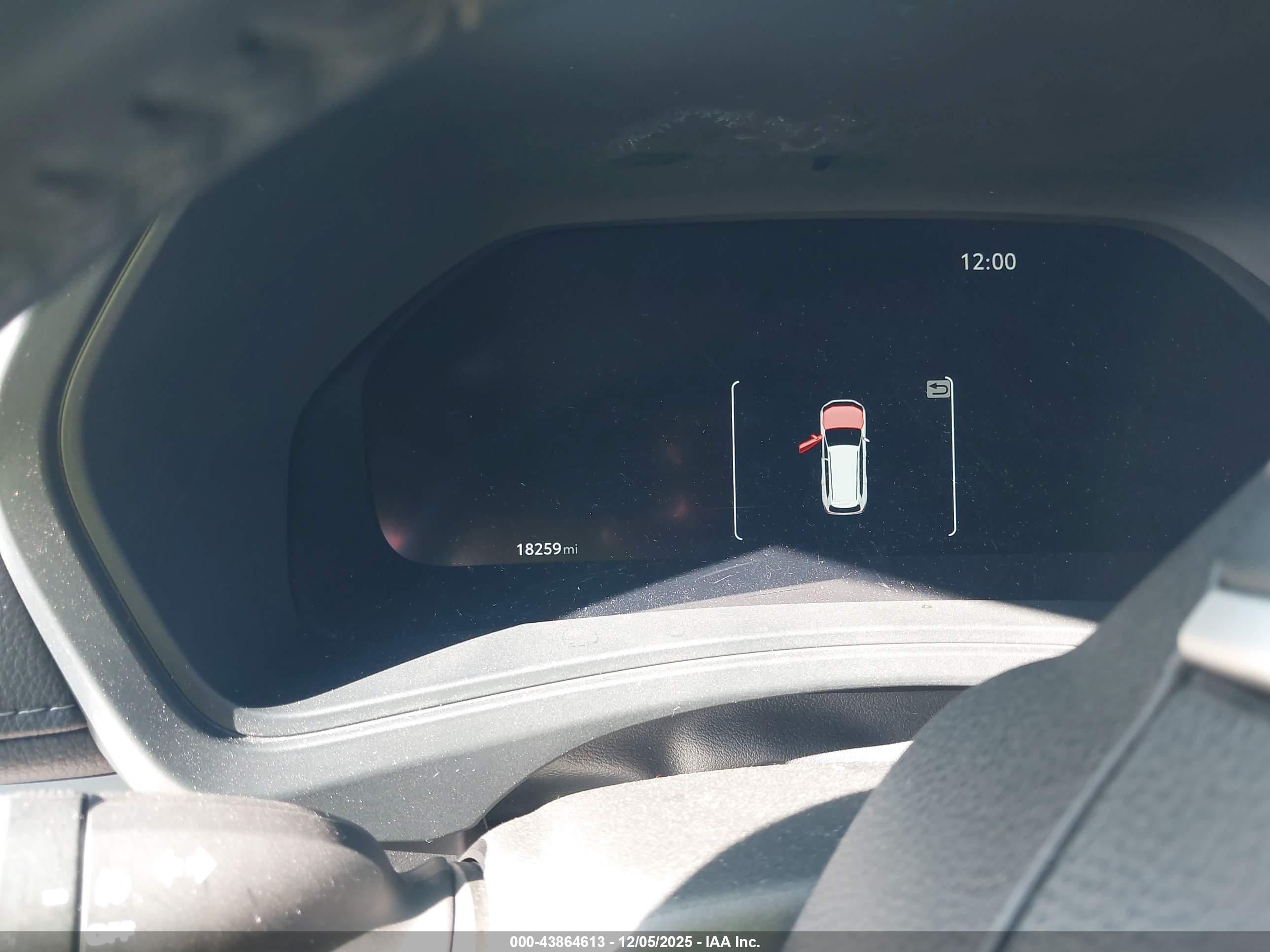 TOYOTA GRAND image 7