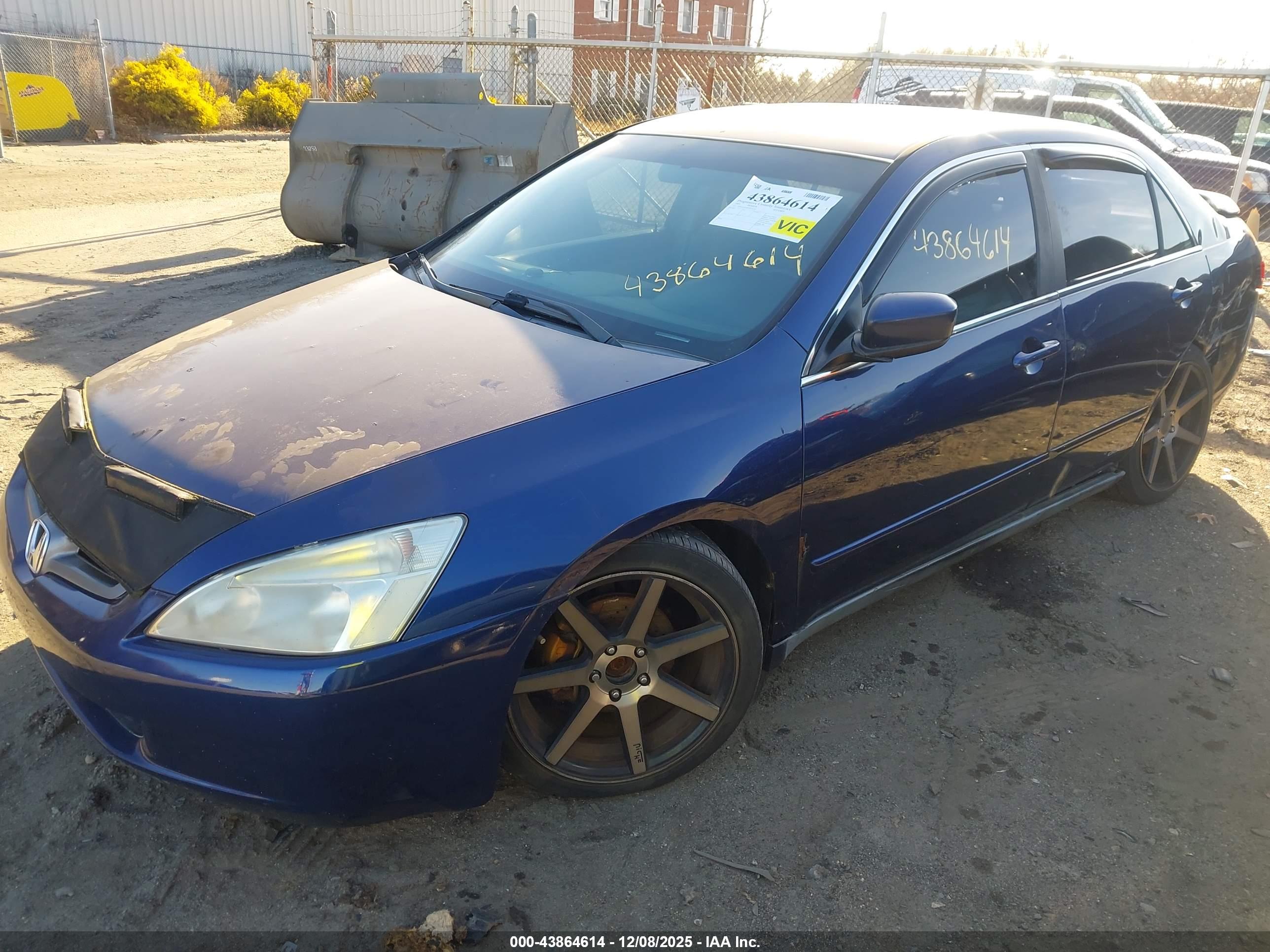 HONDA ACCORD image 2