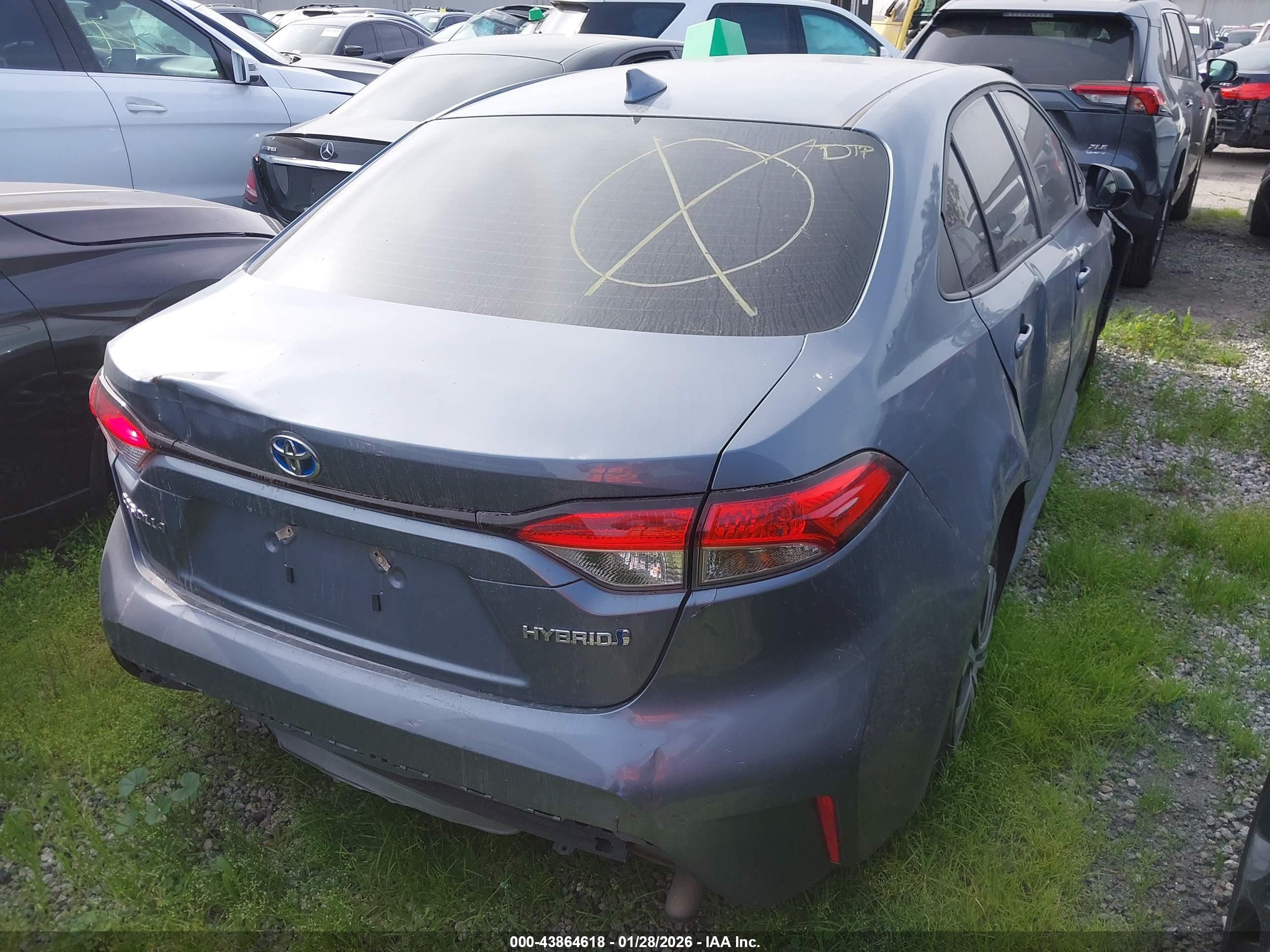 TOYOTA COROLLA image 4