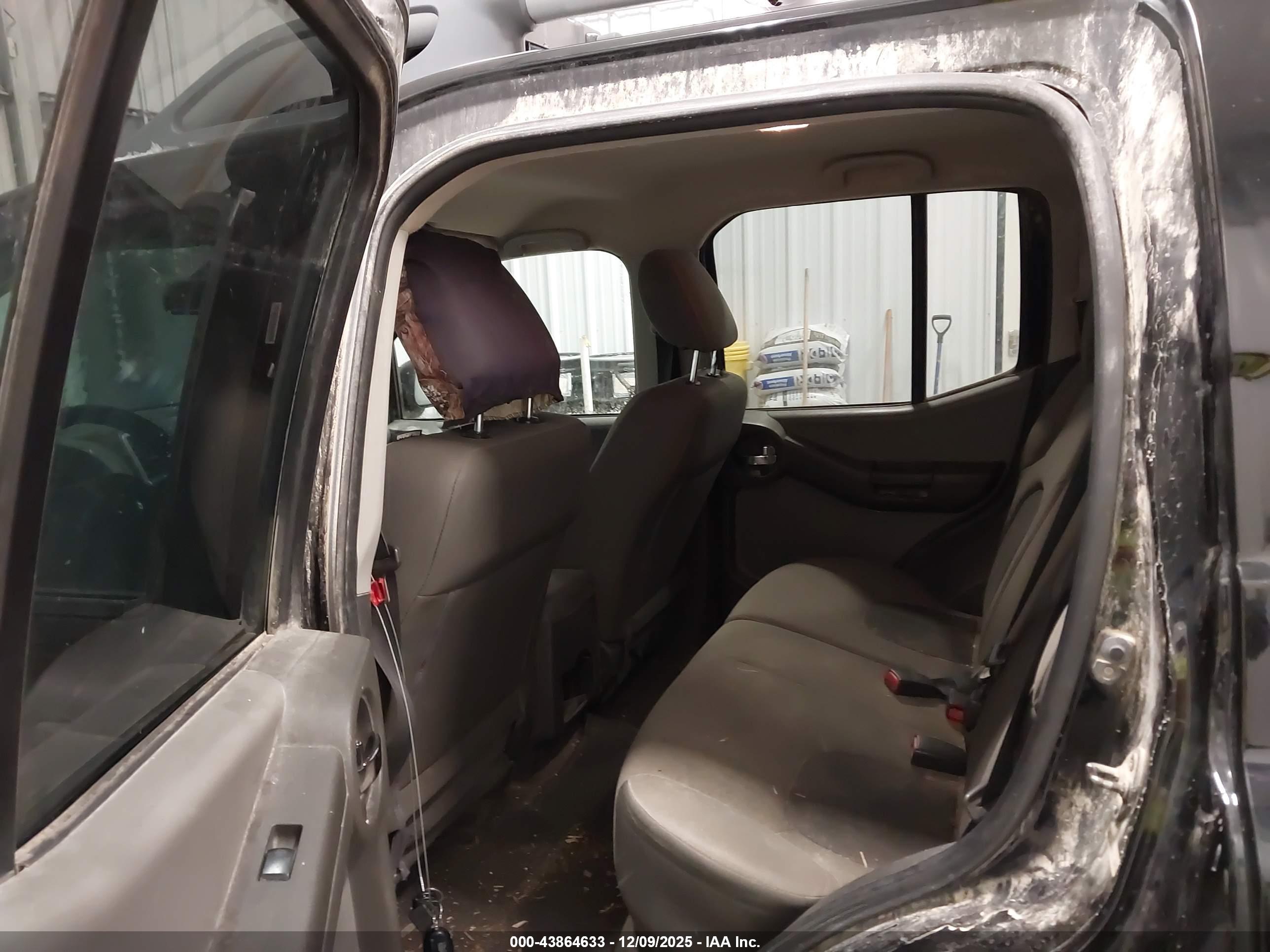 NISSAN XTERRA image 8