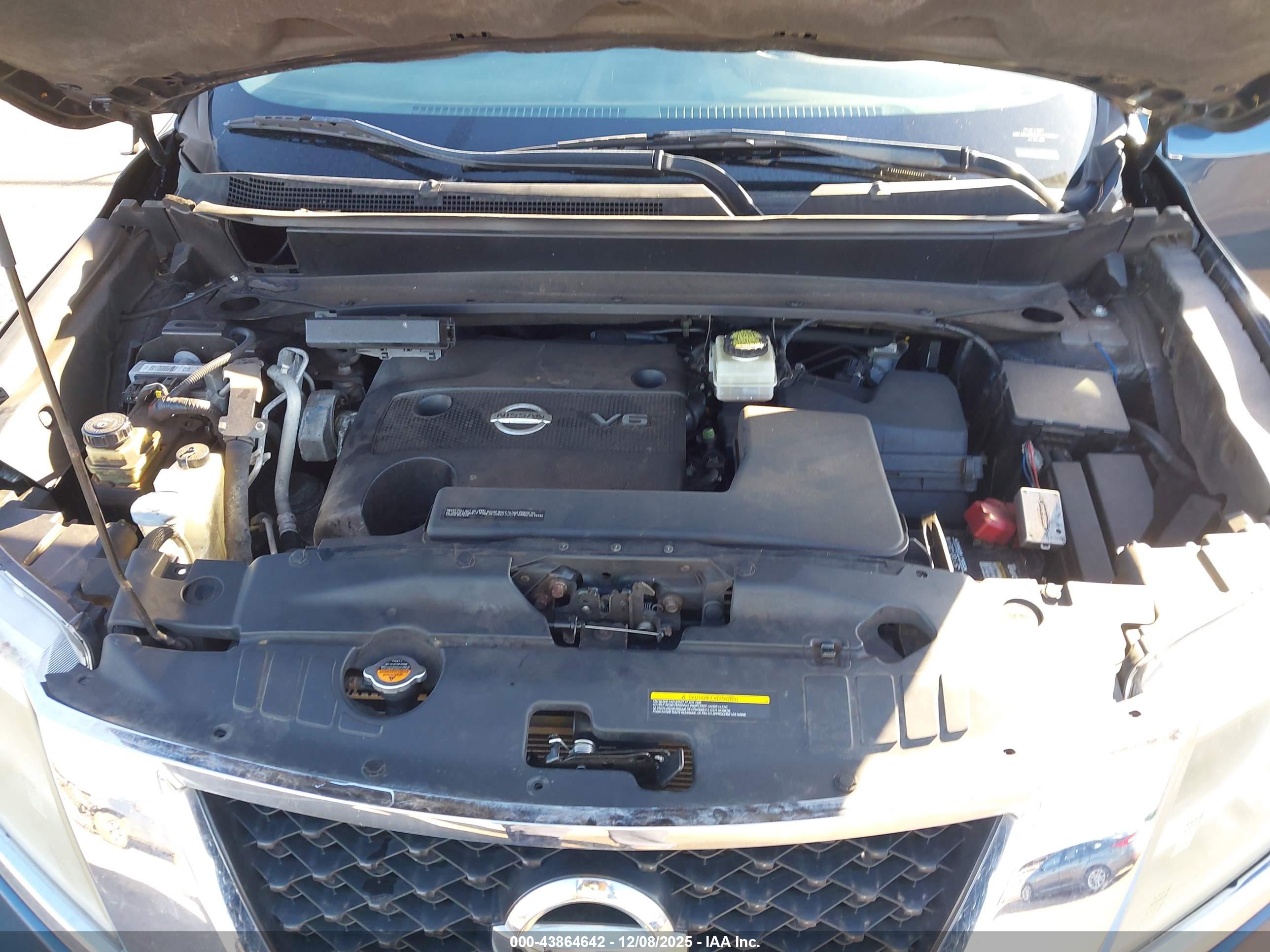 NISSAN PATHFINDER image 10