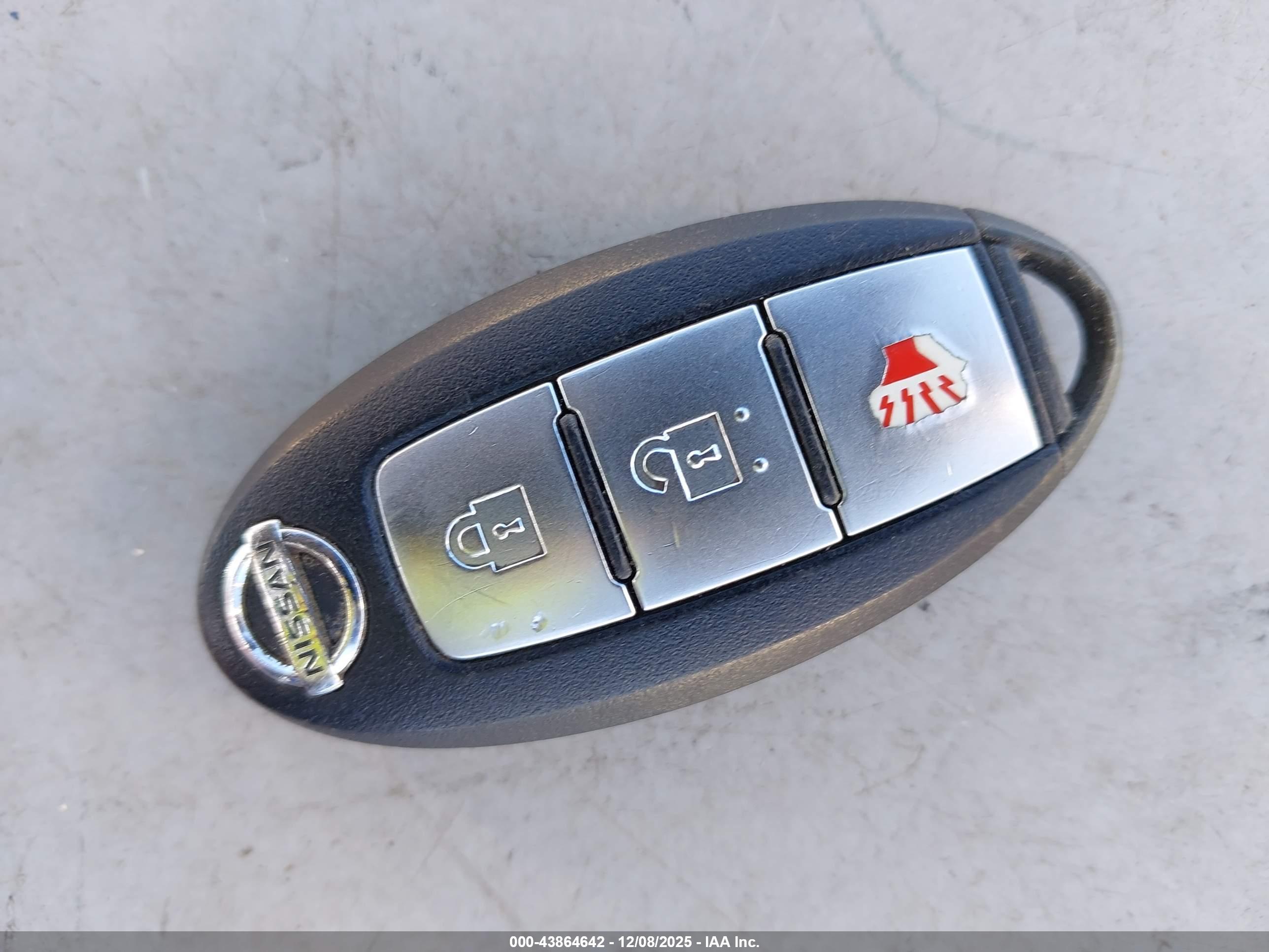 NISSAN PATHFINDER image 11