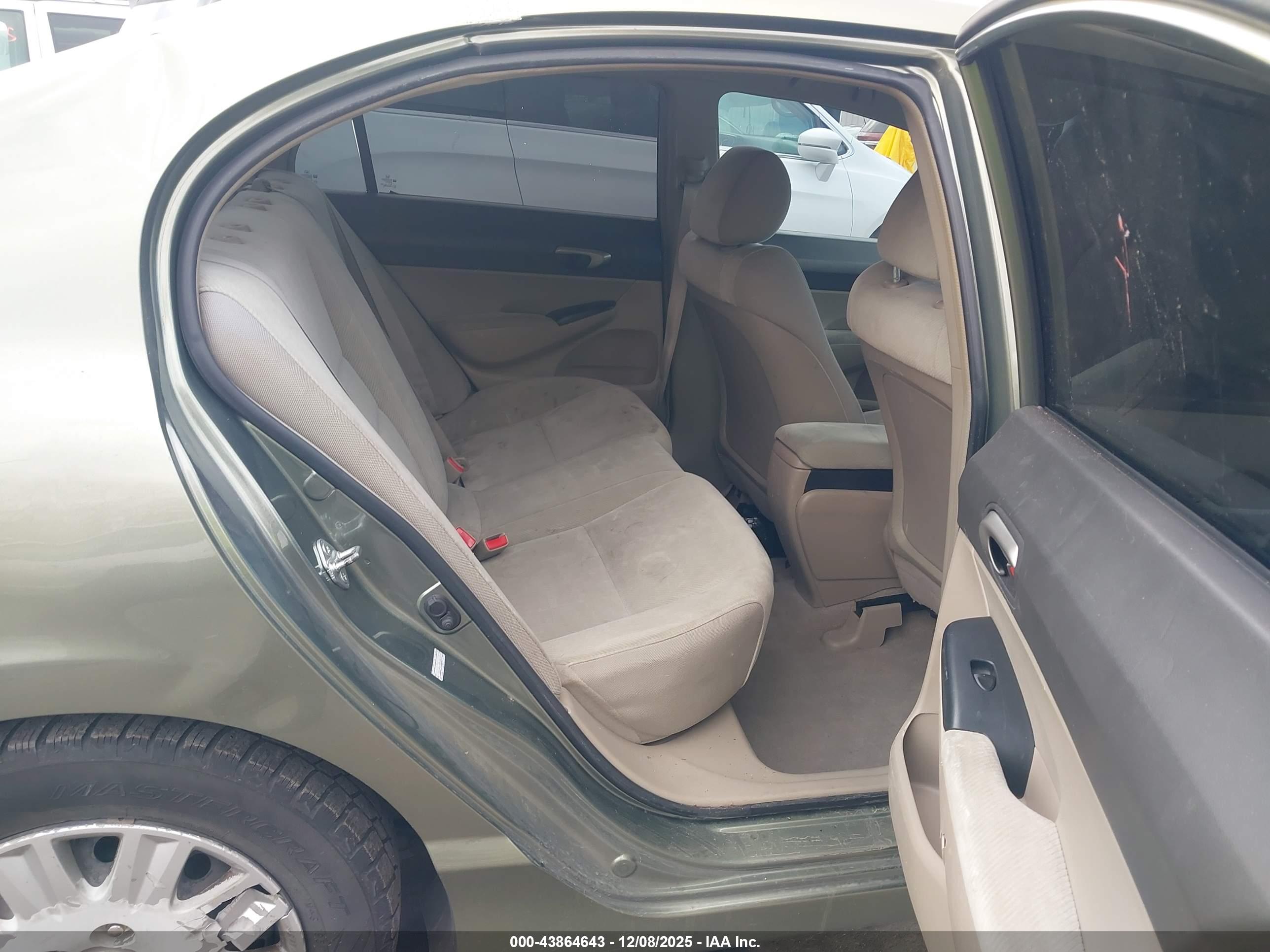 HONDA CIVIC image 8