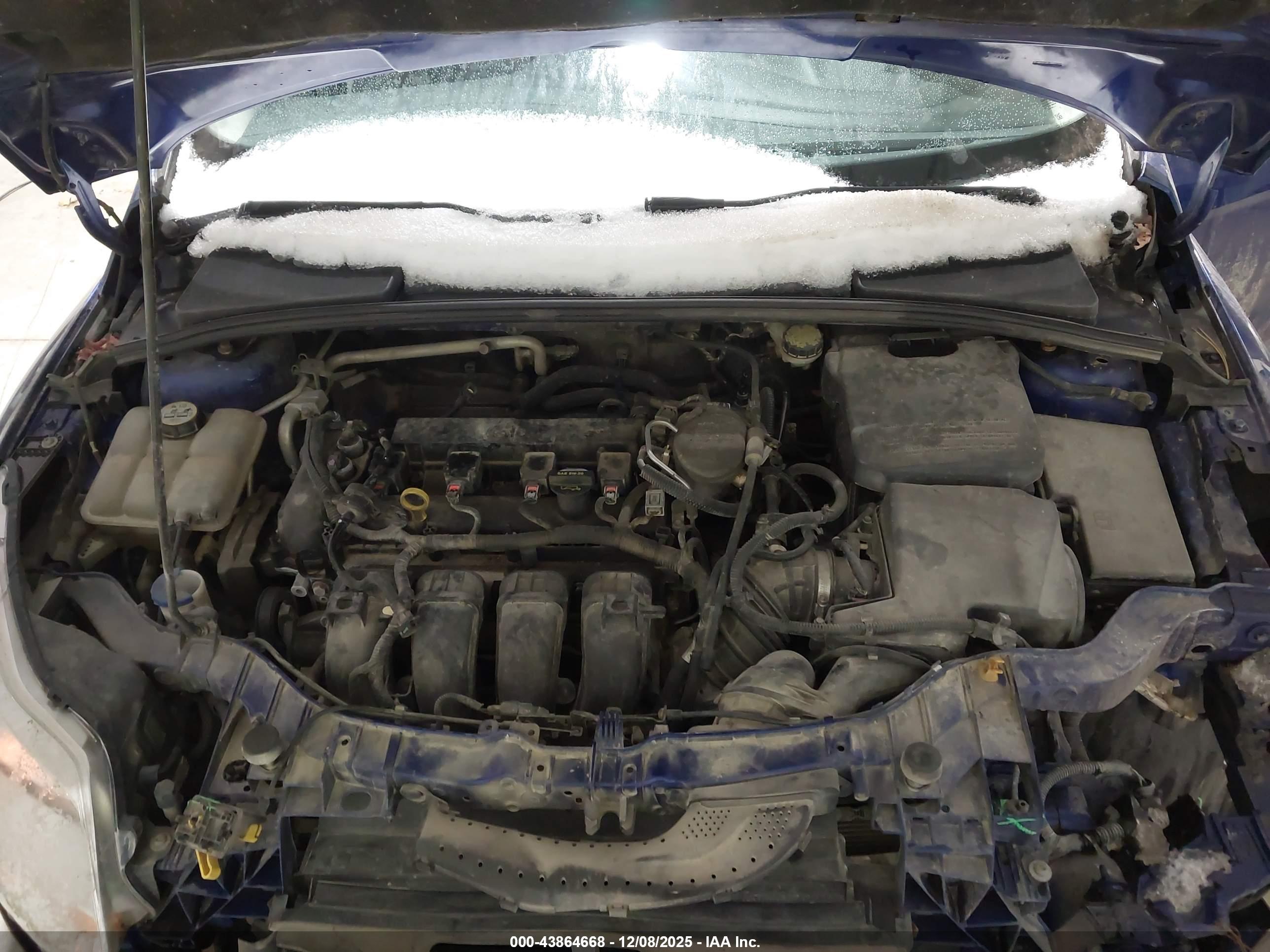 FORD FOCUS image 10