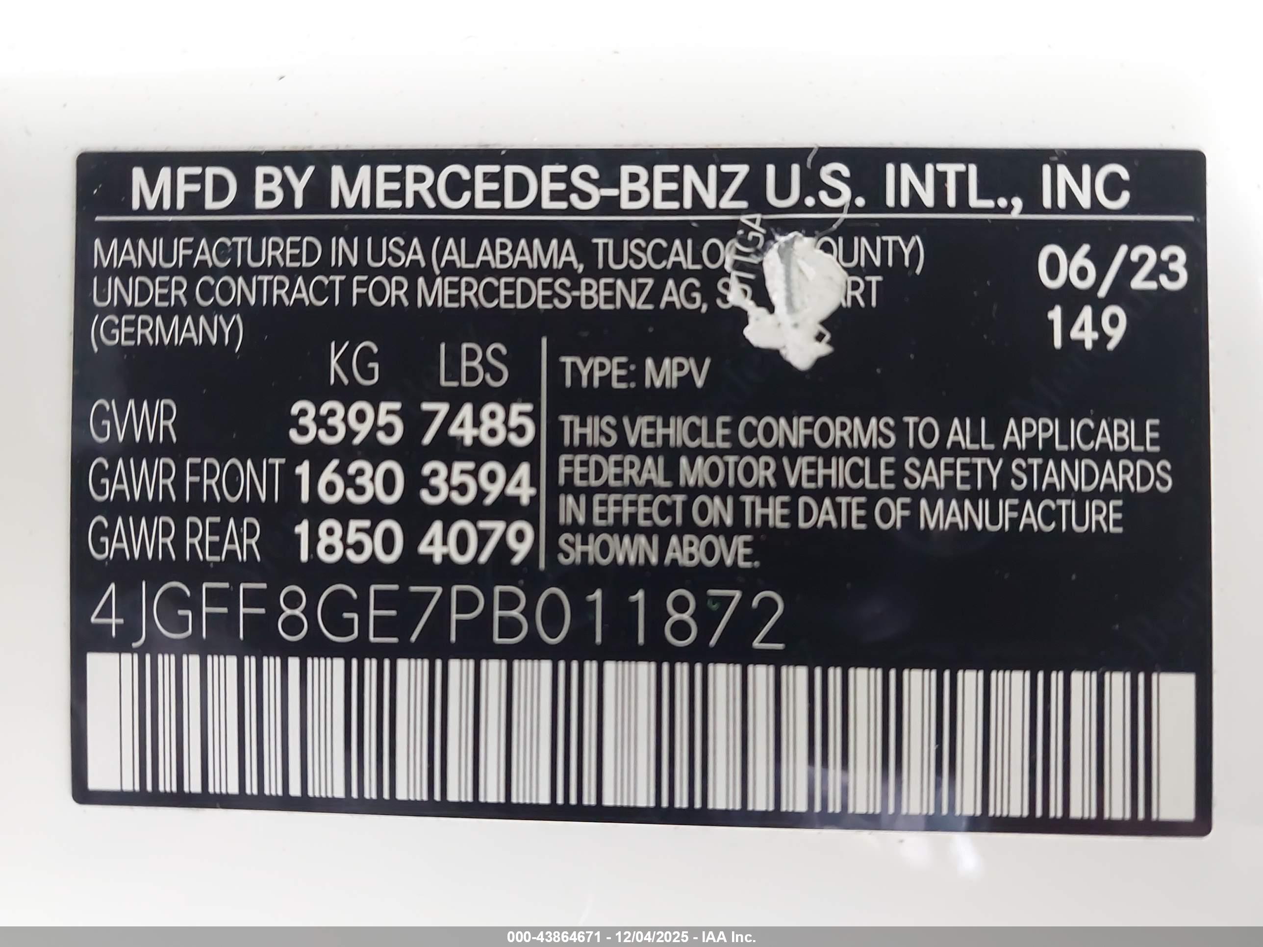 MERCEDES-BENZ GLS image 9