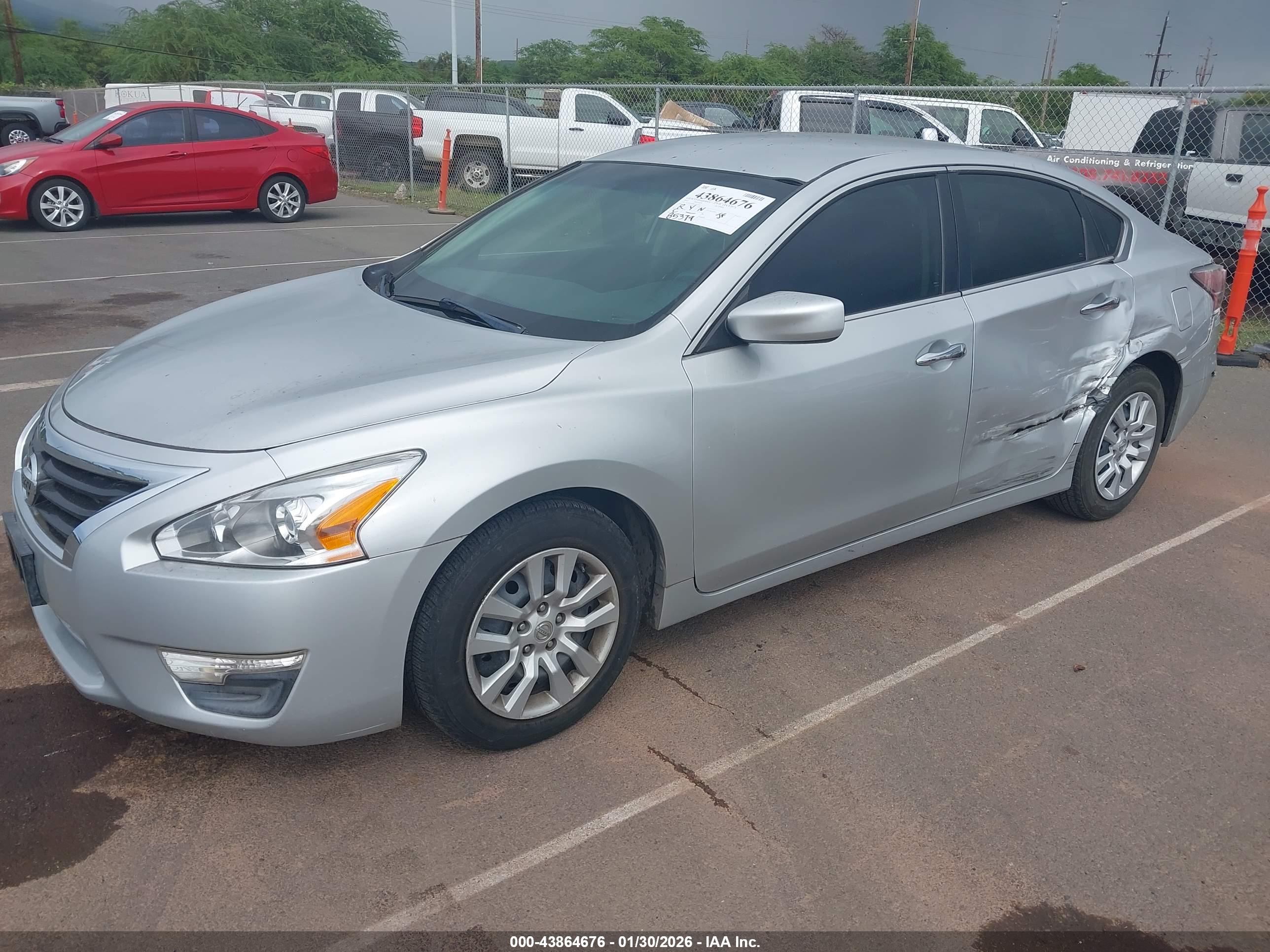 NISSAN ALTIMA image 2