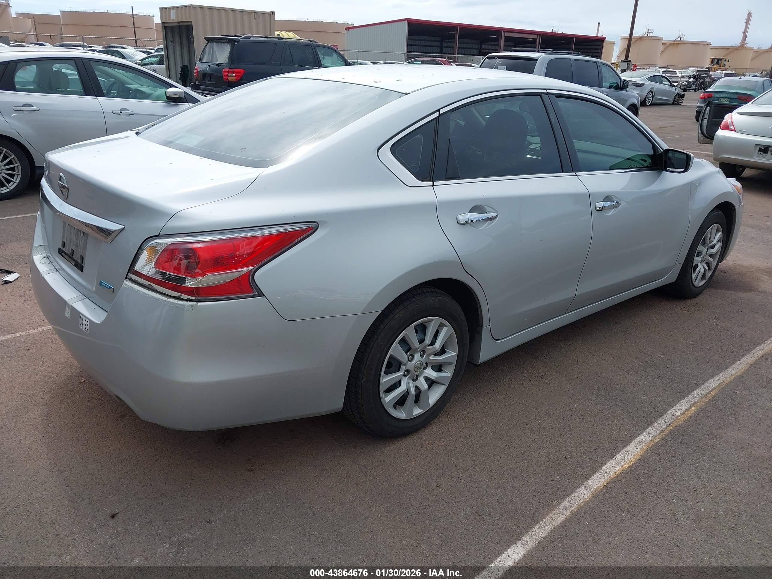 NISSAN ALTIMA image 4