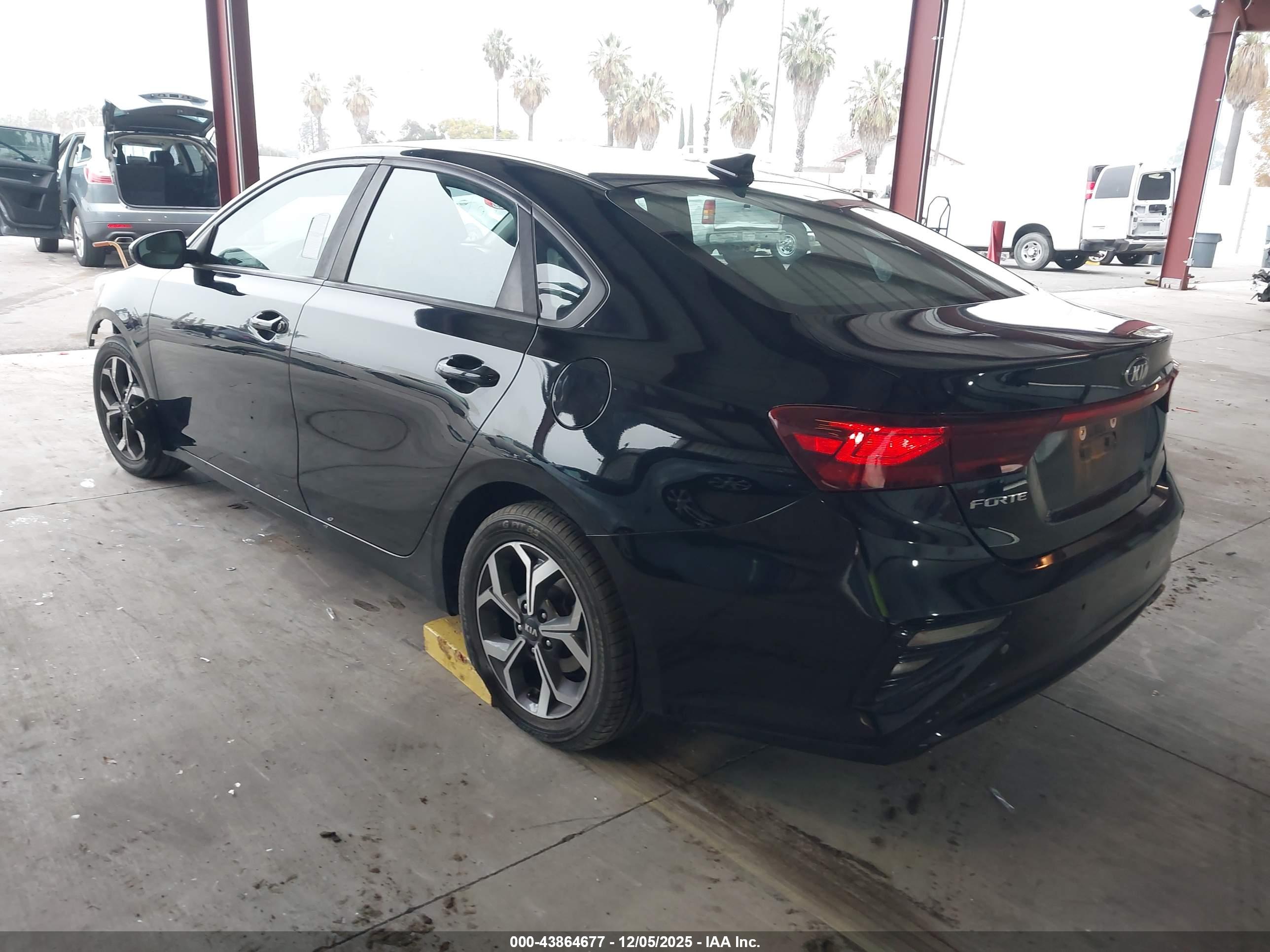 KIA FORTE image 3