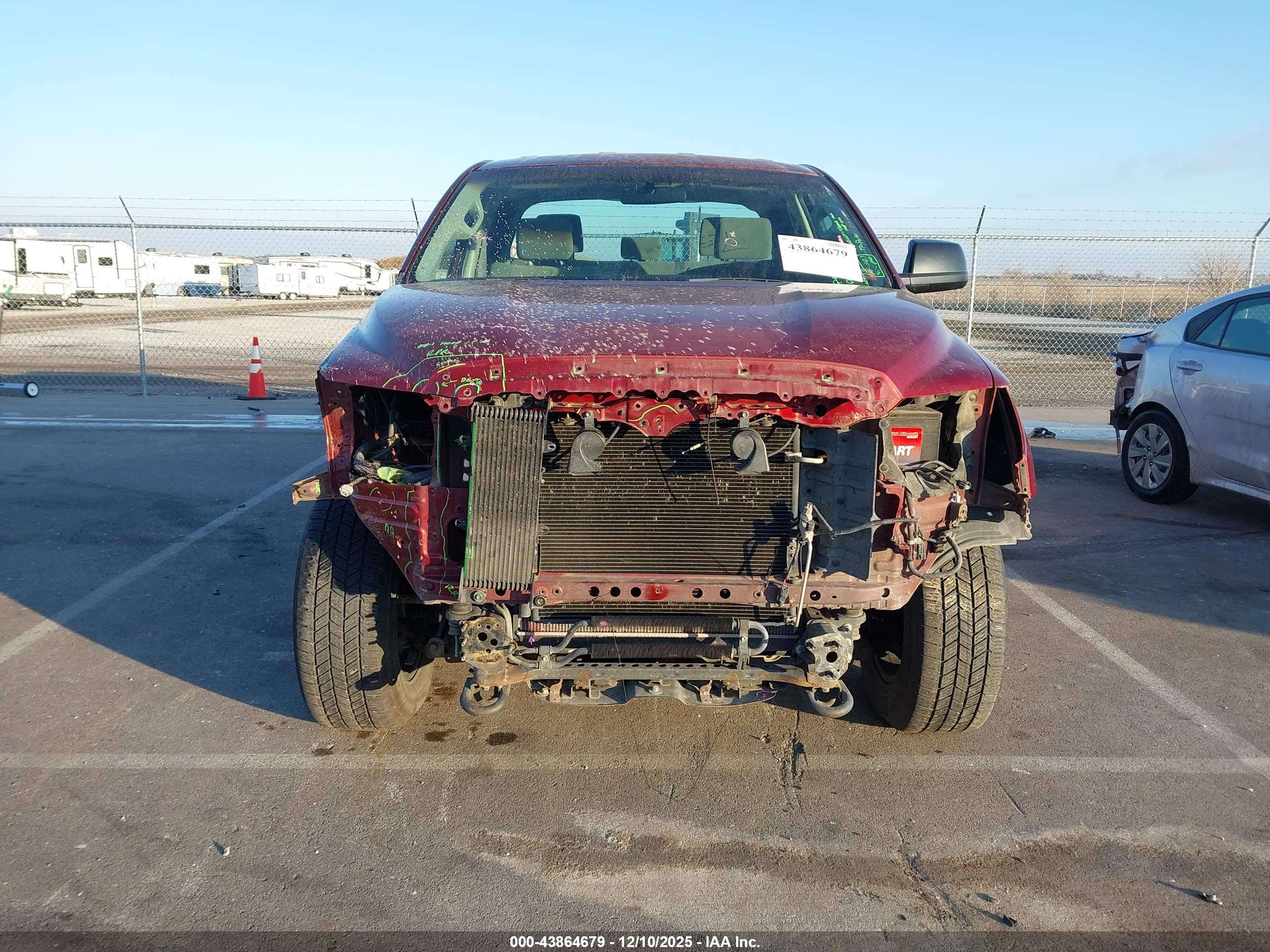 TOYOTA TUNDRA image 6