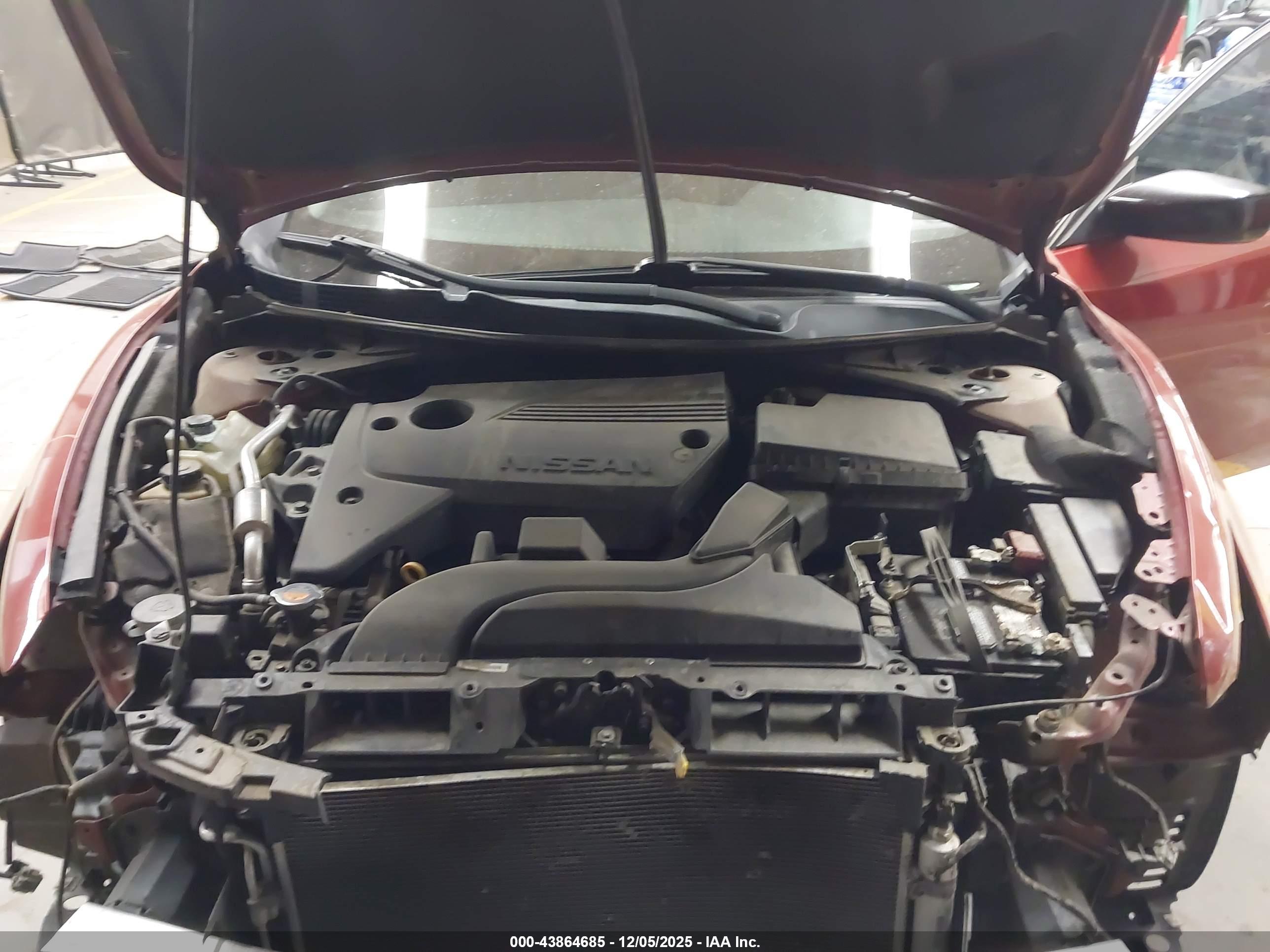 NISSAN ALTIMA image 10