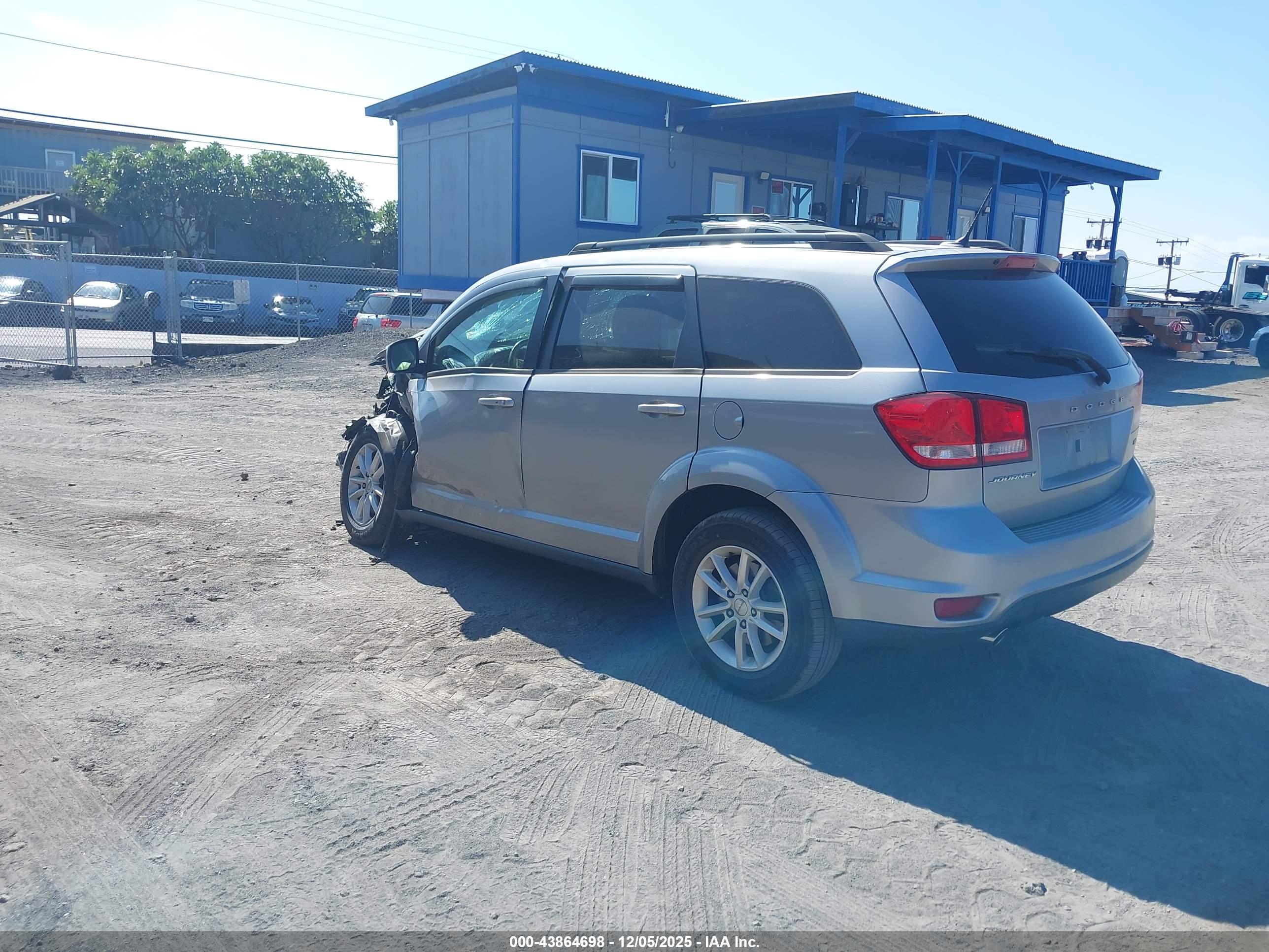 DODGE JOURNEY image 3