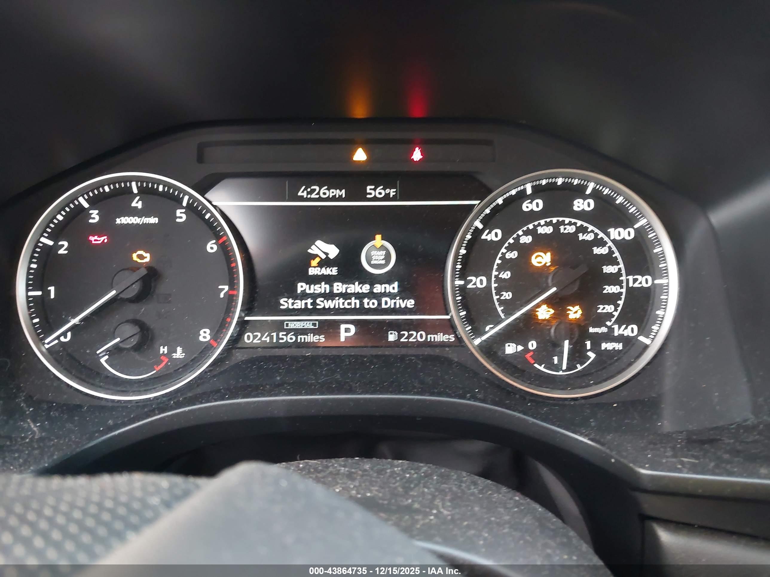 MITSUBISHI OUTLANDER image 7