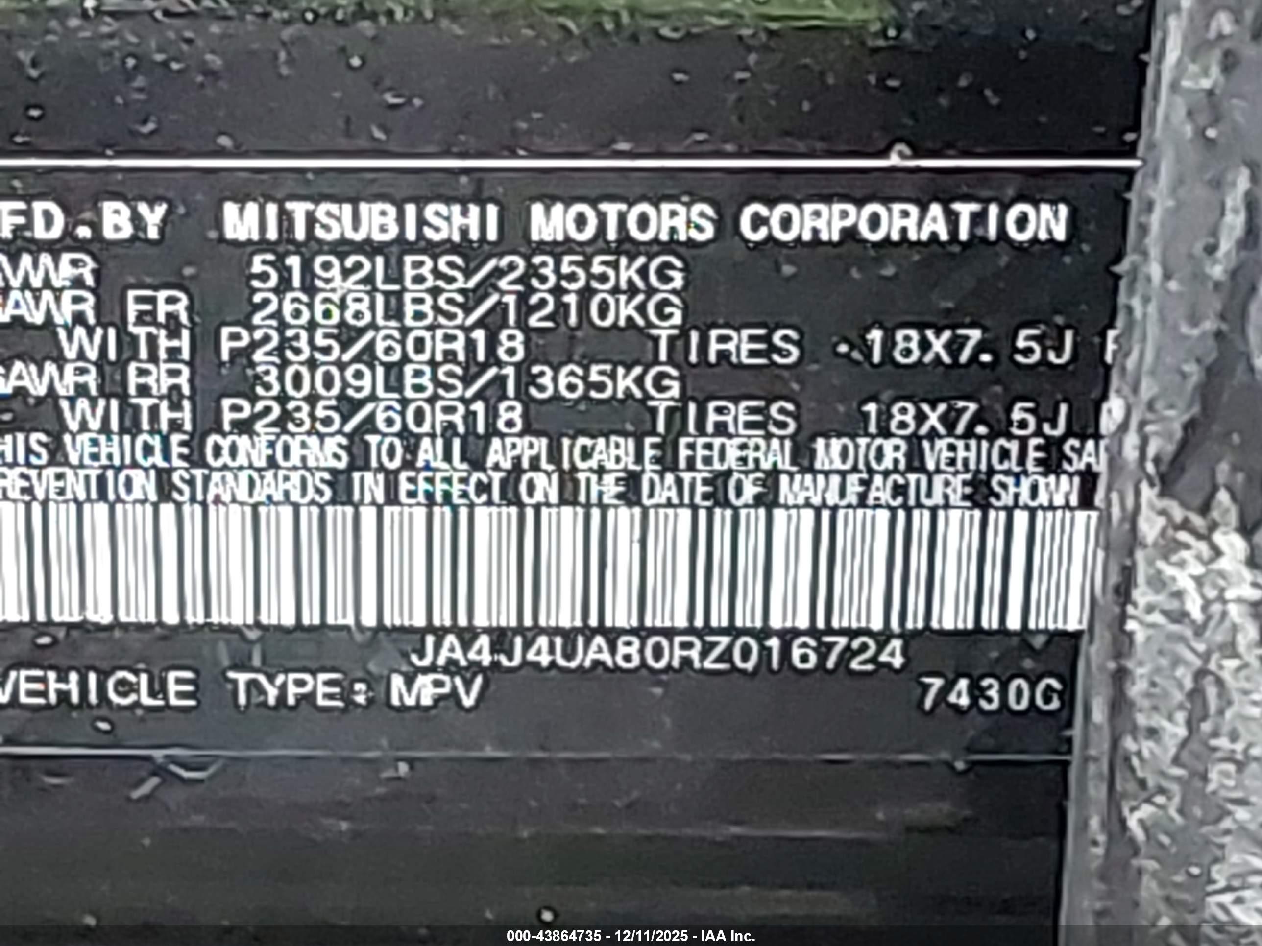 MITSUBISHI OUTLANDER image 9